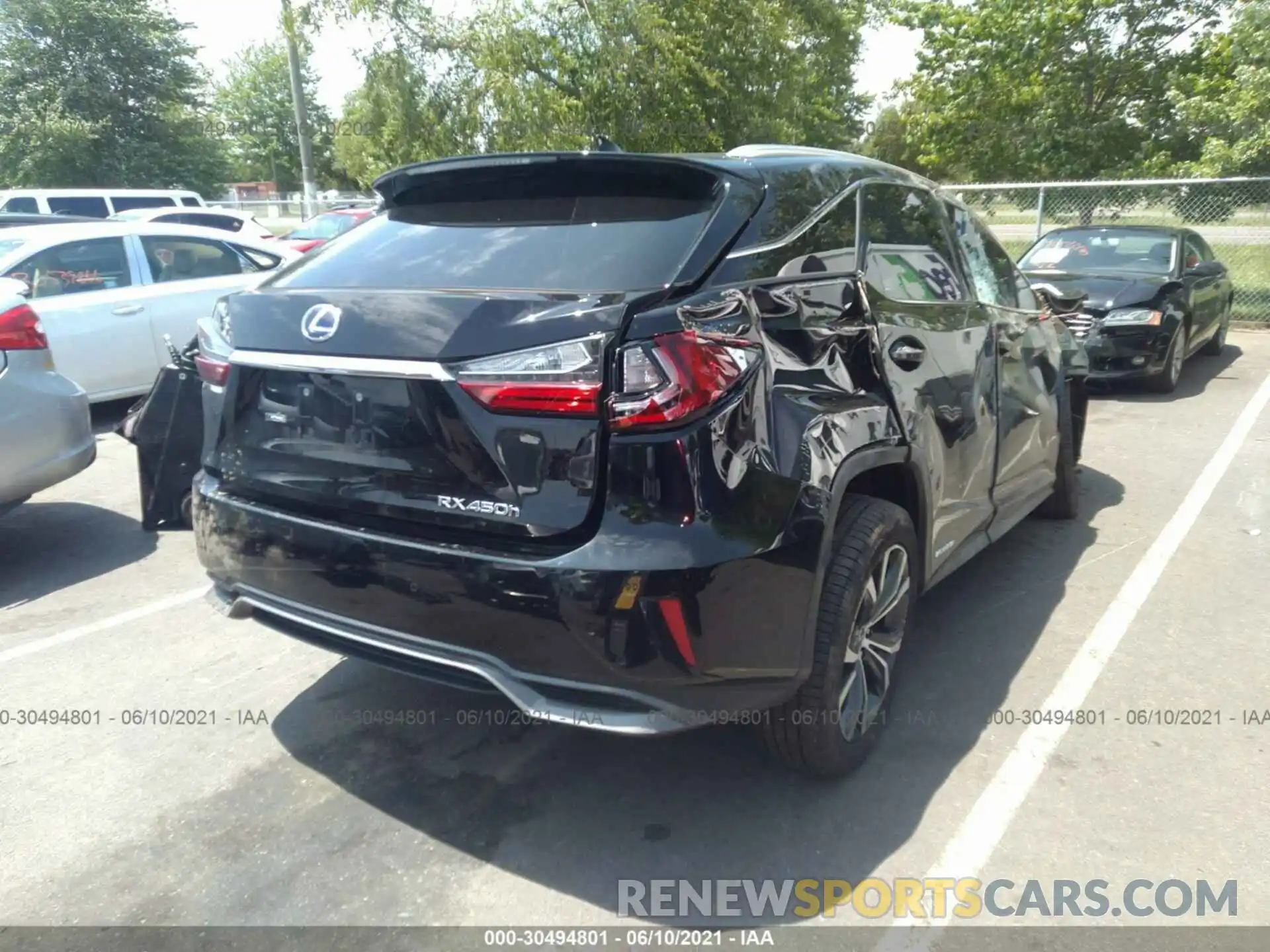 4 Photograph of a damaged car 2T2BGMCA7KC030231 LEXUS RX 2019