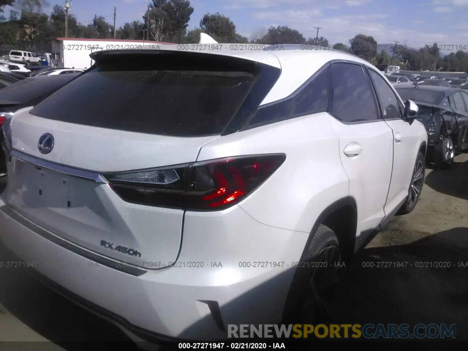 4 Photograph of a damaged car 2T2BGMCA9KC036032 LEXUS RX 2019