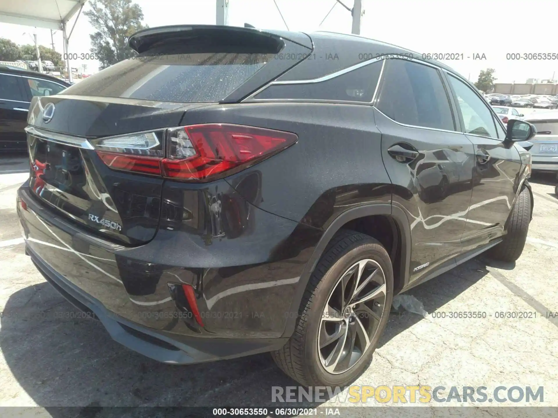 4 Photograph of a damaged car 2T2BGMCAXKC032569 LEXUS RX 2019