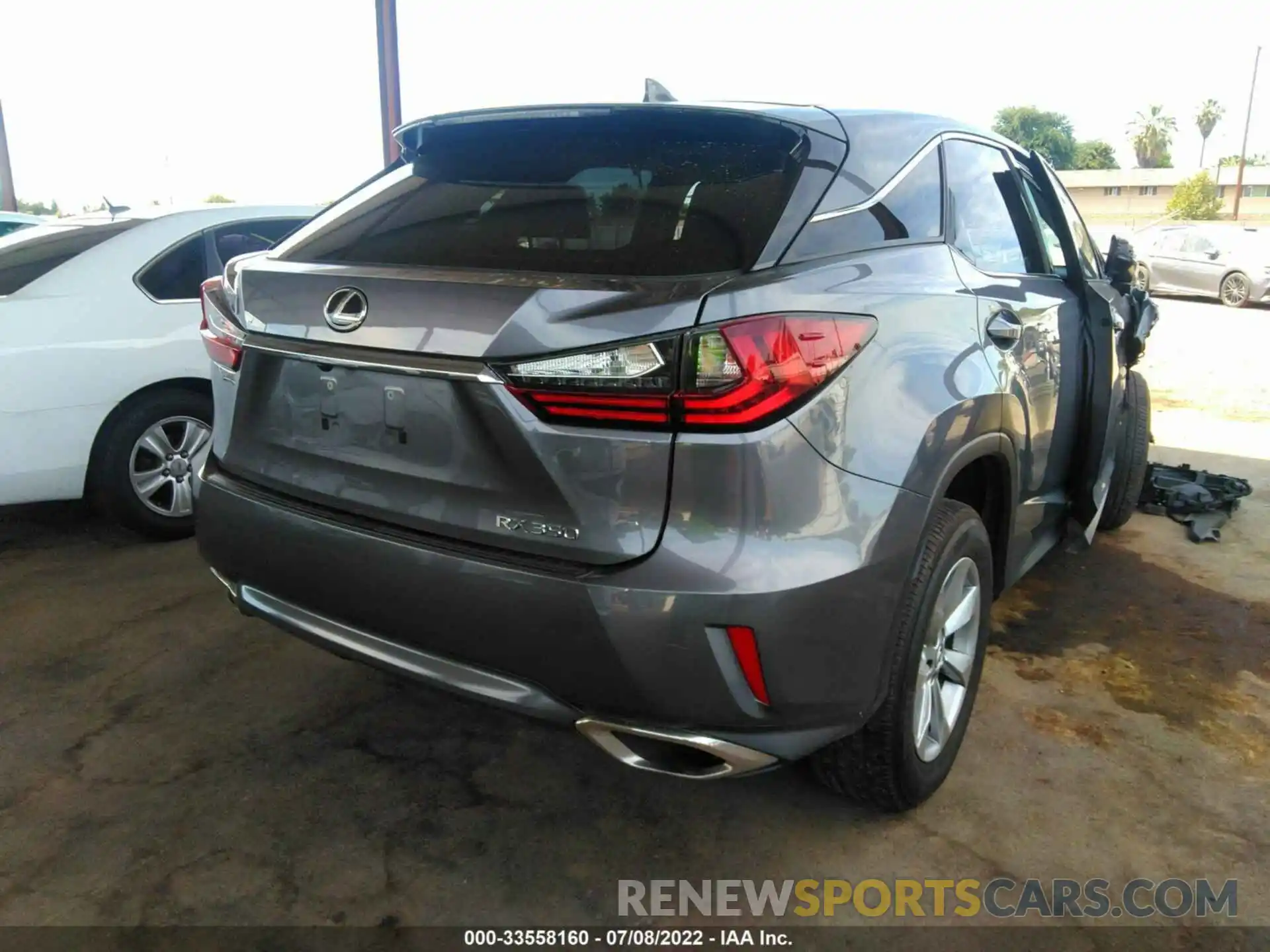 4 Photograph of a damaged car 2T2BZMCA0KC196276 LEXUS RX 2019