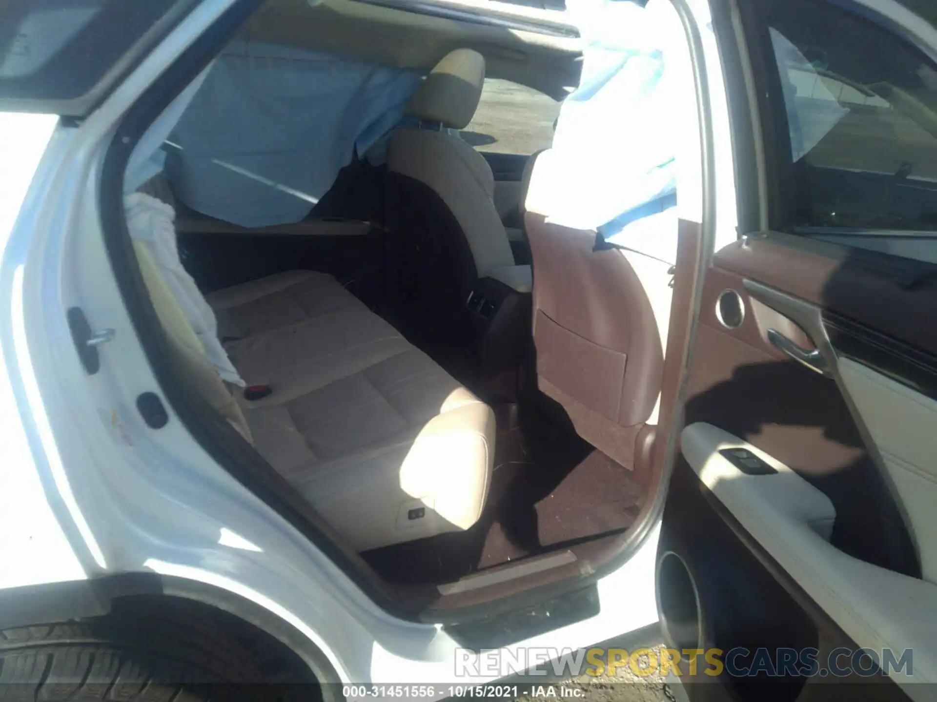 8 Photograph of a damaged car 2T2BZMCA1KC170950 LEXUS RX 2019