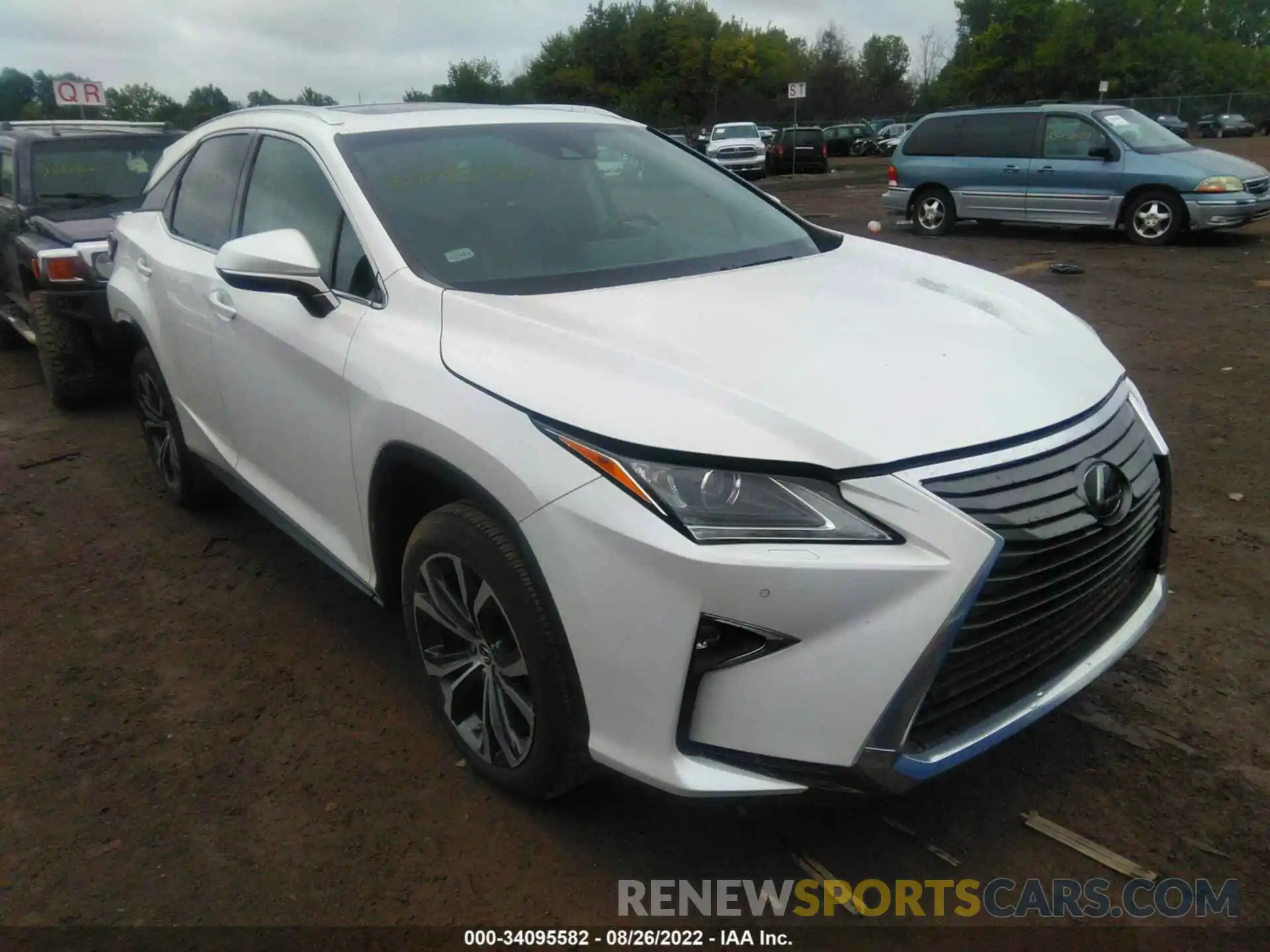 1 Photograph of a damaged car 2T2BZMCA2KC196294 LEXUS RX 2019