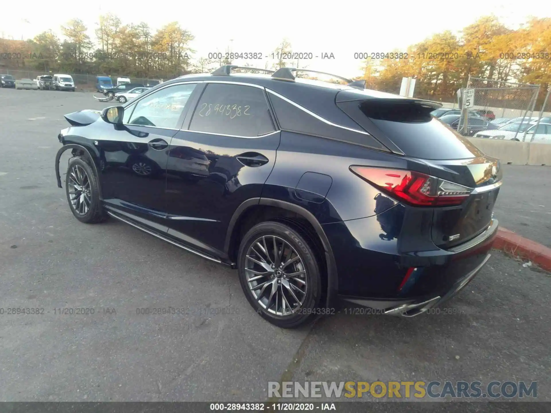 3 Фотография поврежденного автомобиля 2T2BZMCA4KC173311 LEXUS RX 2019