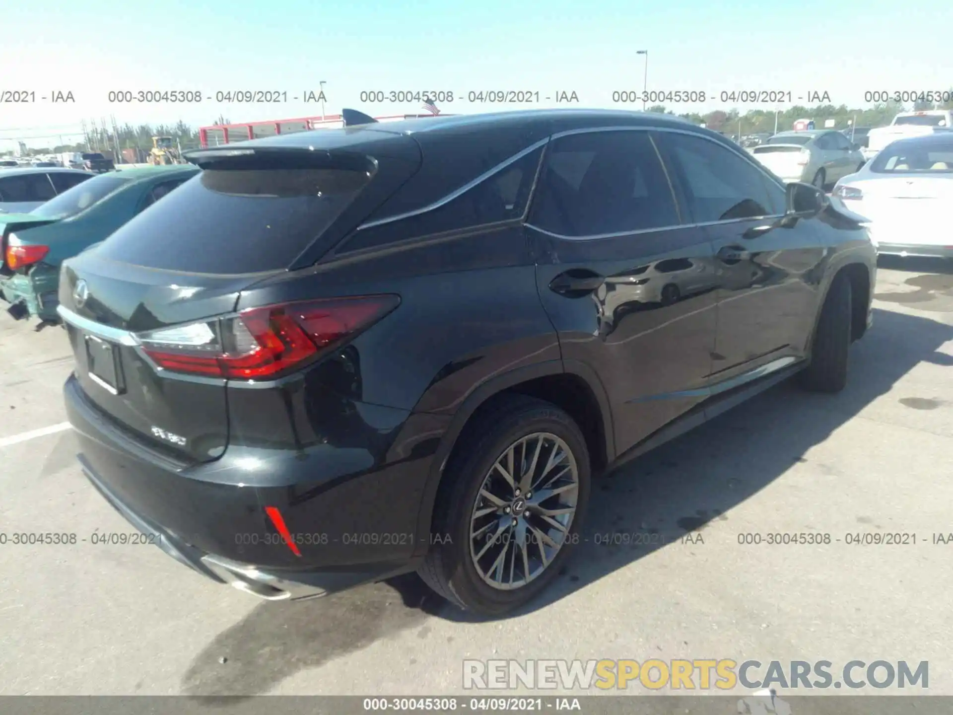 4 Фотография поврежденного автомобиля 2T2BZMCA4KC176631 LEXUS RX 2019