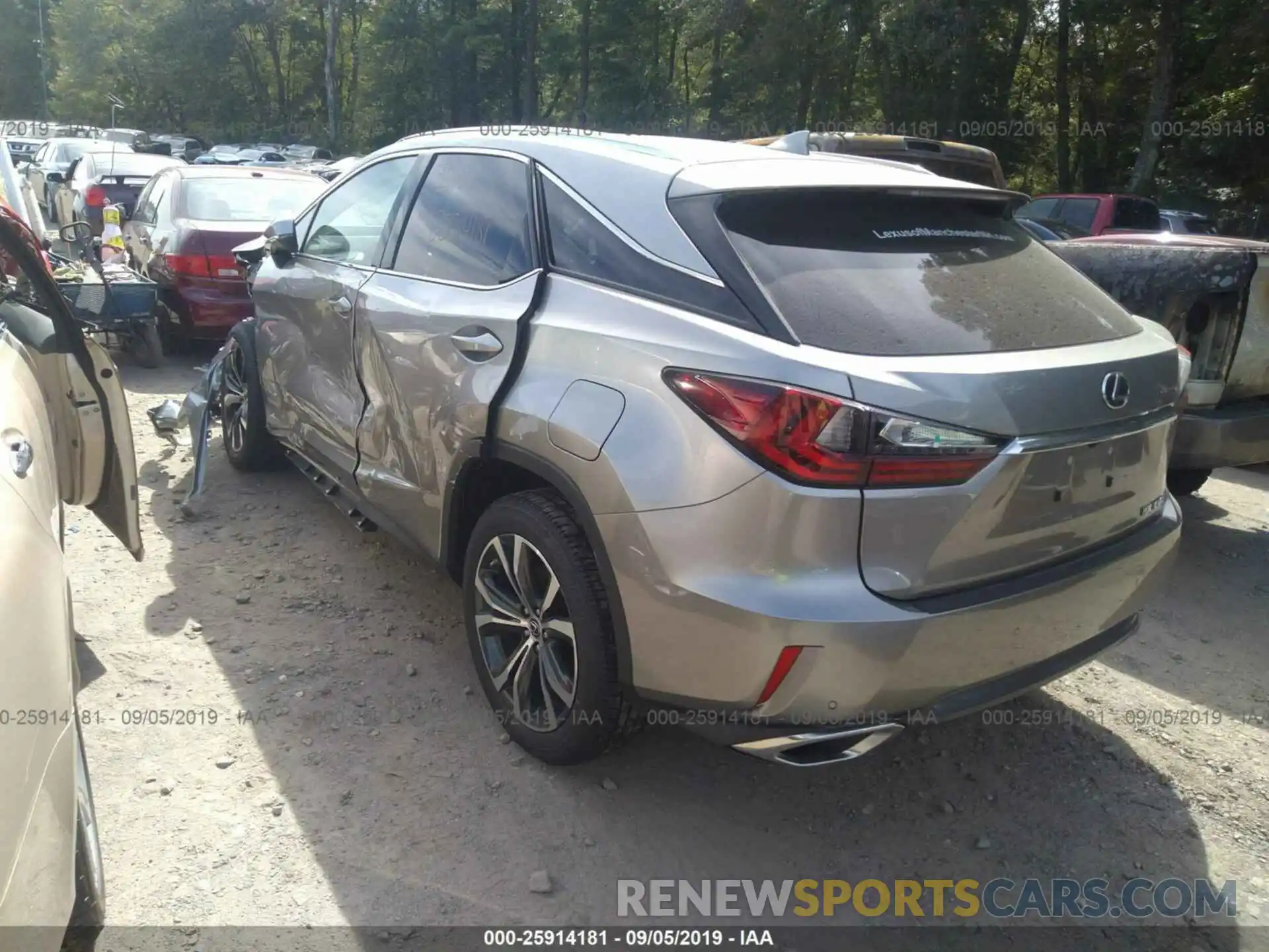 3 Photograph of a damaged car 2T2BZMCA4KC183000 LEXUS RX 2019