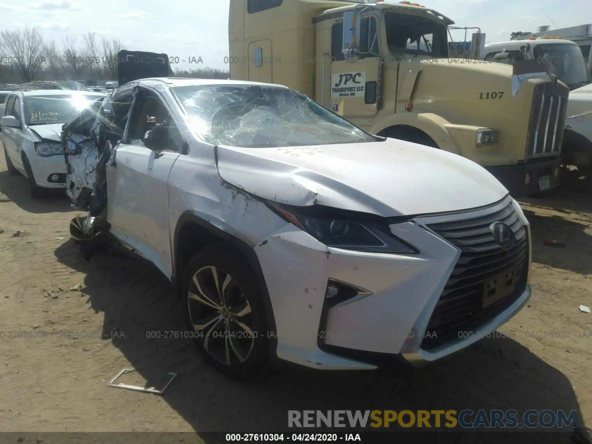 1 Photograph of a damaged car 2T2BZMCA4KC206159 LEXUS RX 2019