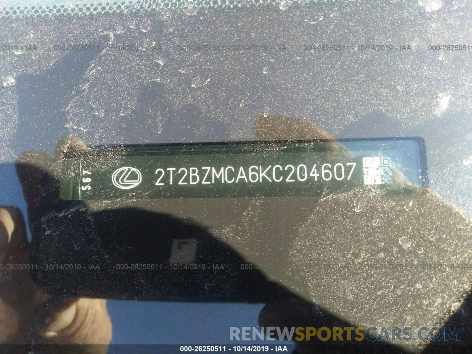 9 Photograph of a damaged car 2T2BZMCA6KC204607 LEXUS RX 2019