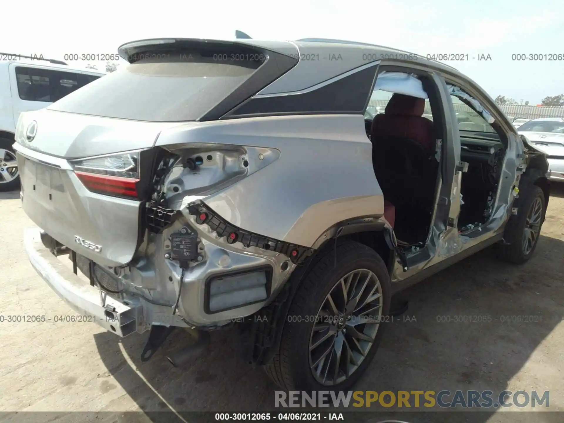 4 Фотография поврежденного автомобиля 2T2BZMCA7KC169480 LEXUS RX 2019