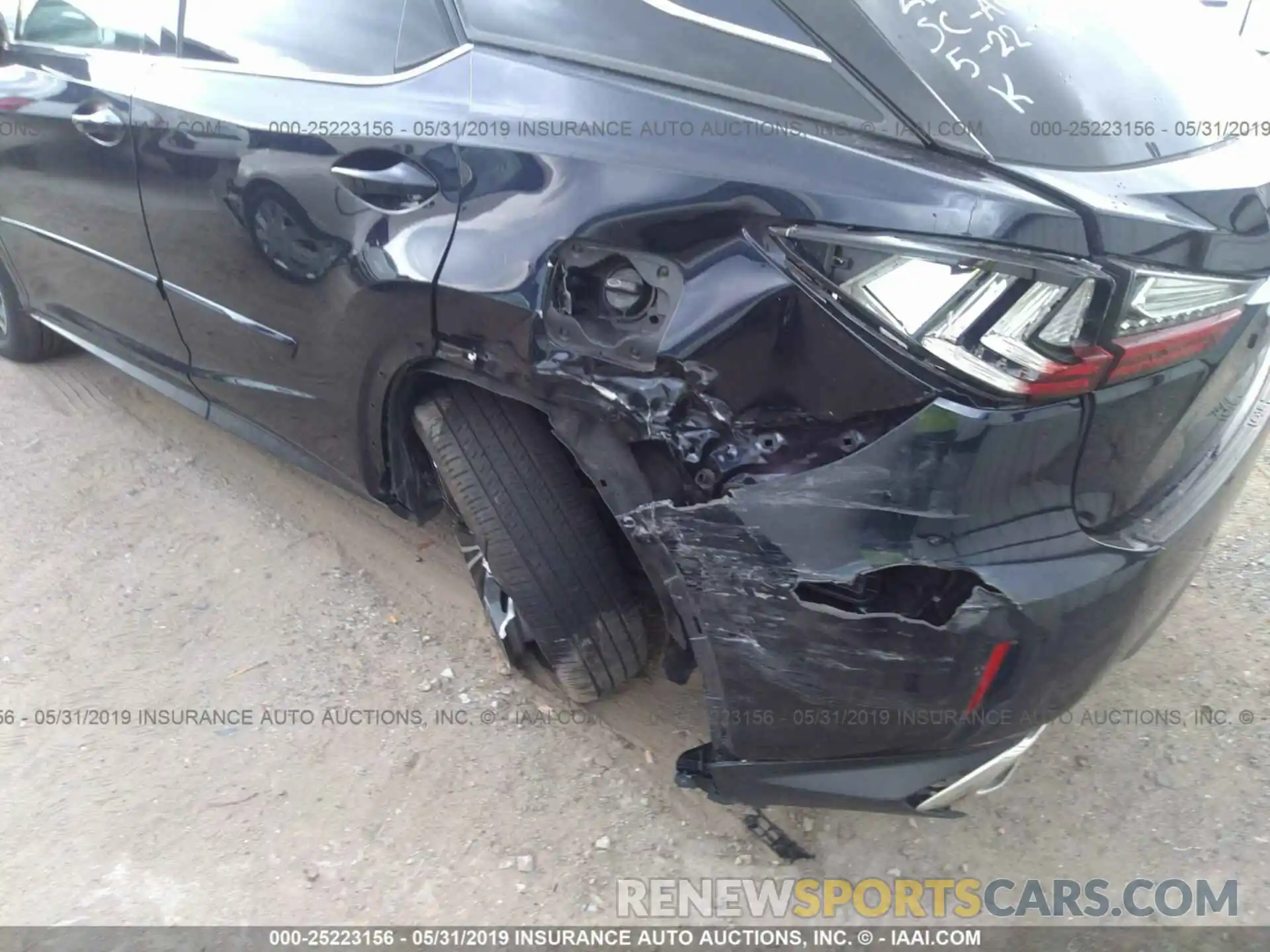 6 Photograph of a damaged car 2T2BZMCA7KC180415 LEXUS RX 2019