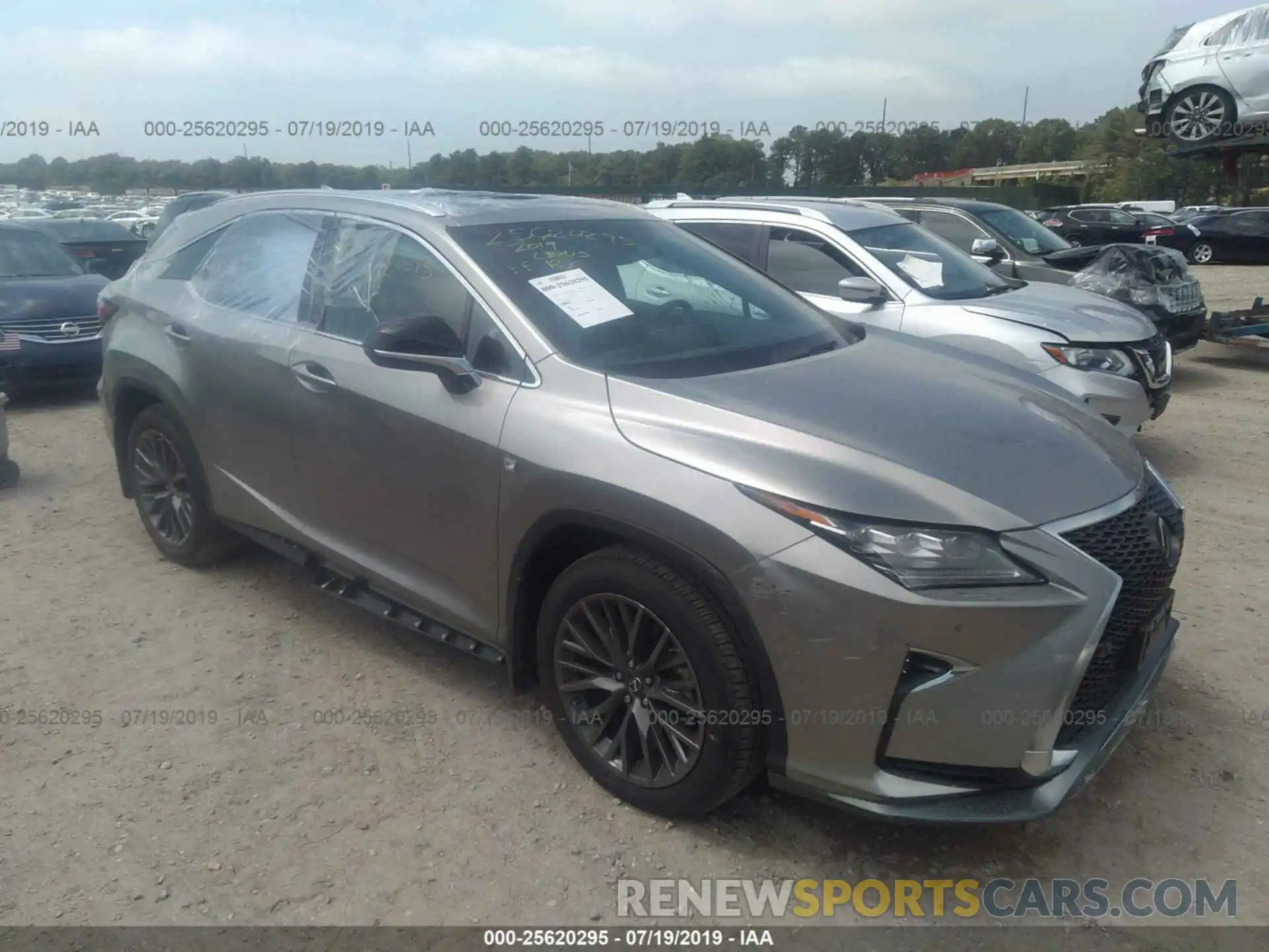 1 Photograph of a damaged car 2T2BZMCA7KC201313 LEXUS RX 2019