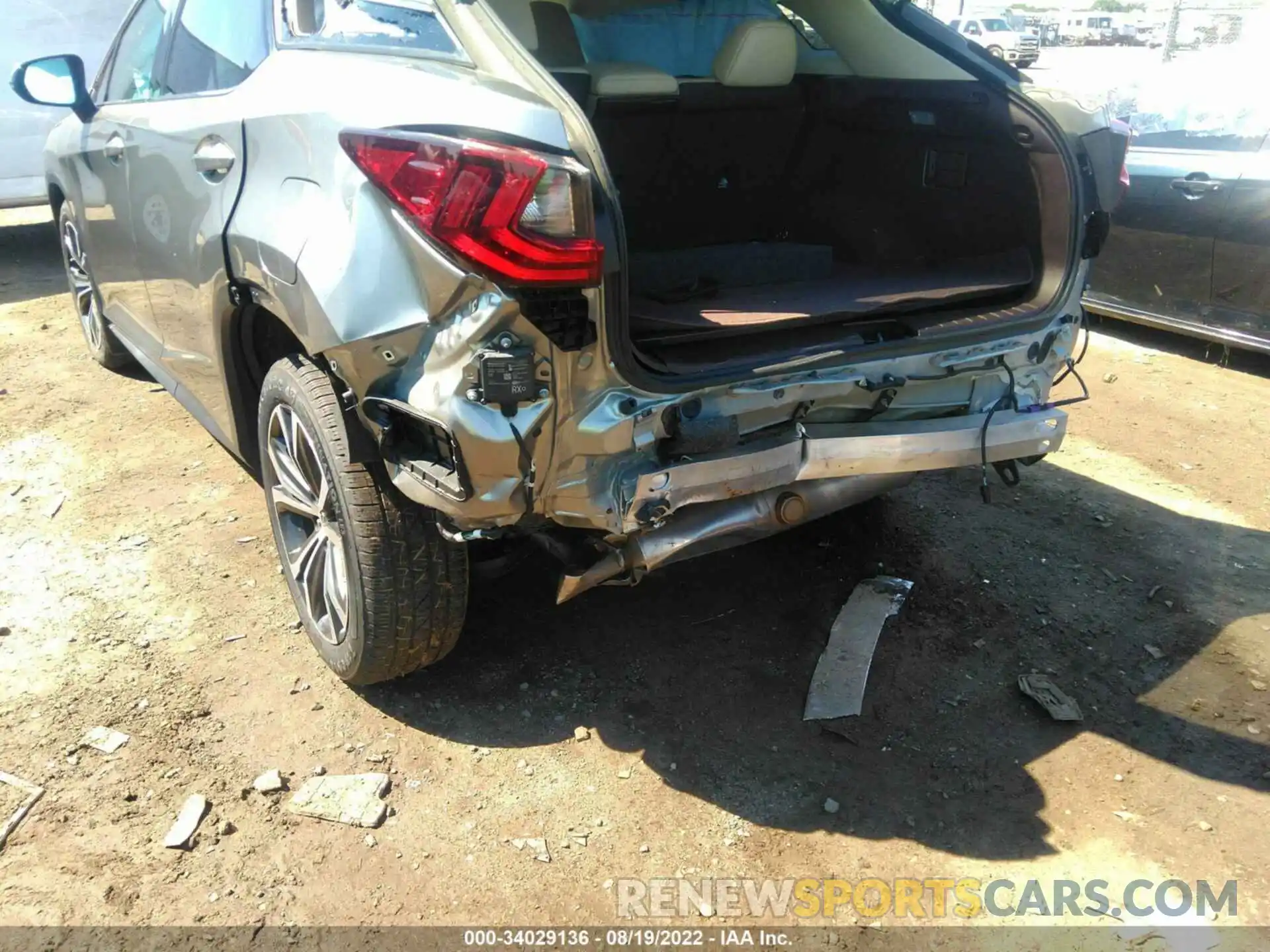 6 Photograph of a damaged car 2T2BZMCA8KC197496 LEXUS RX 2019