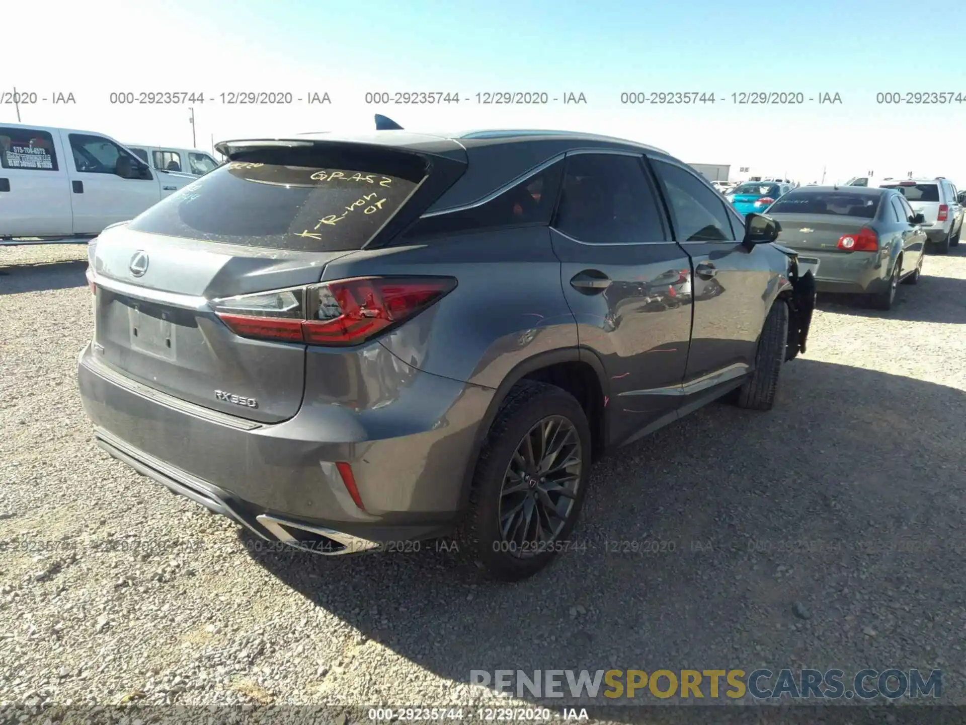 4 Фотография поврежденного автомобиля 2T2BZMCAXKC184233 LEXUS RX 2019