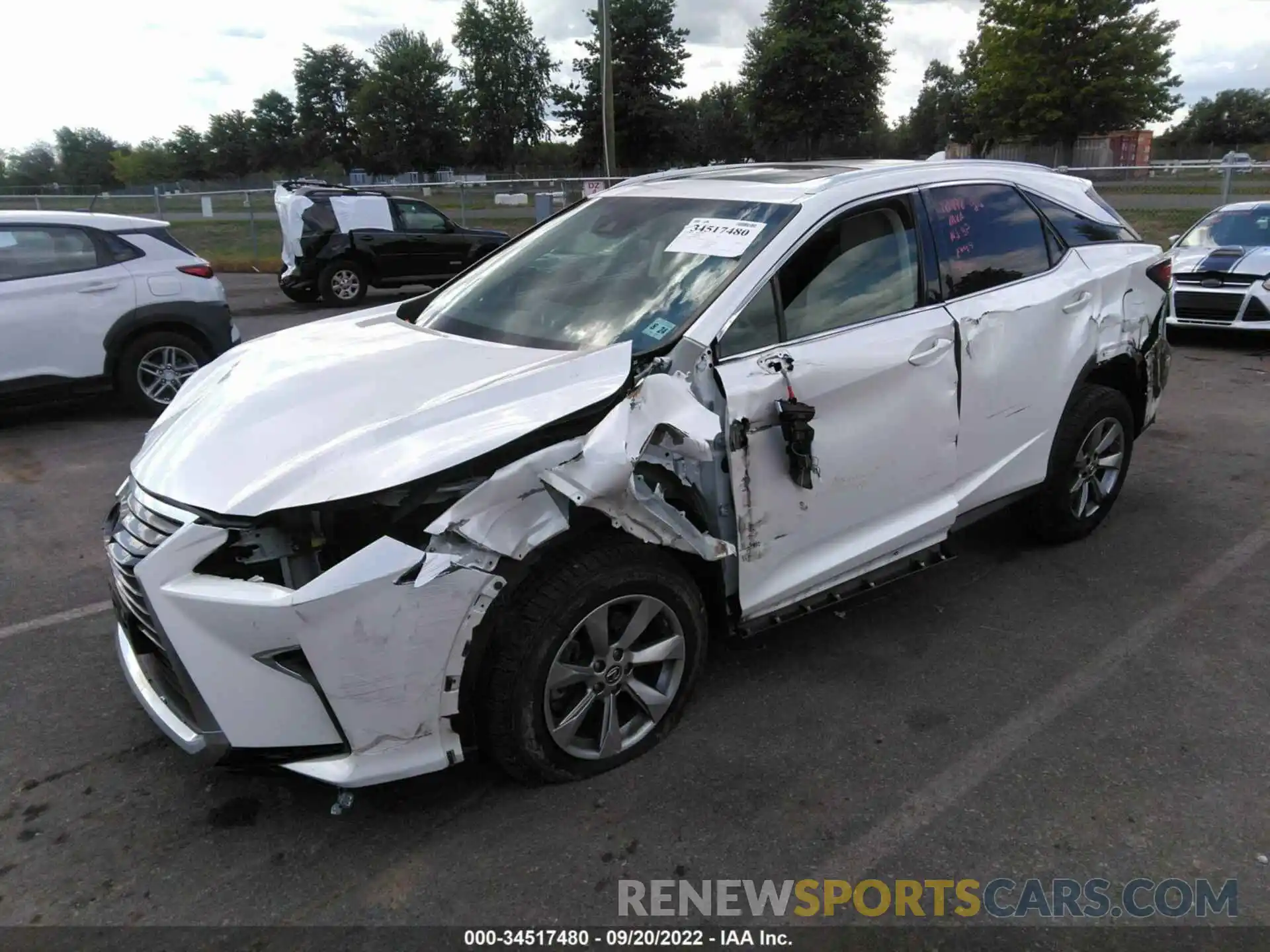 2 Фотография поврежденного автомобиля 2T2BZMCAXKC201483 LEXUS RX 2019