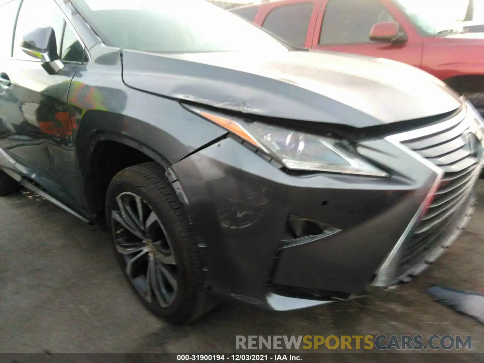 6 Photograph of a damaged car 2T2ZZMCA0KC122905 LEXUS RX 2019