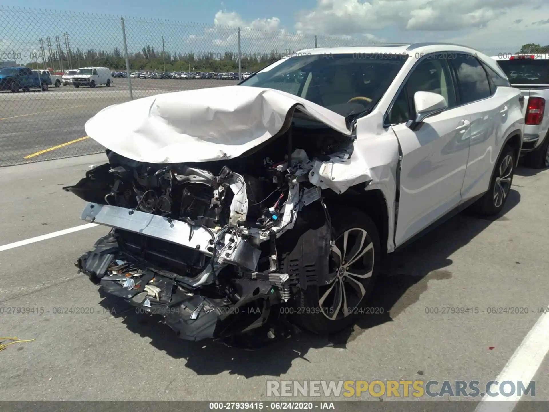 6 Photograph of a damaged car 2T2ZZMCA0KC125772 LEXUS RX 2019