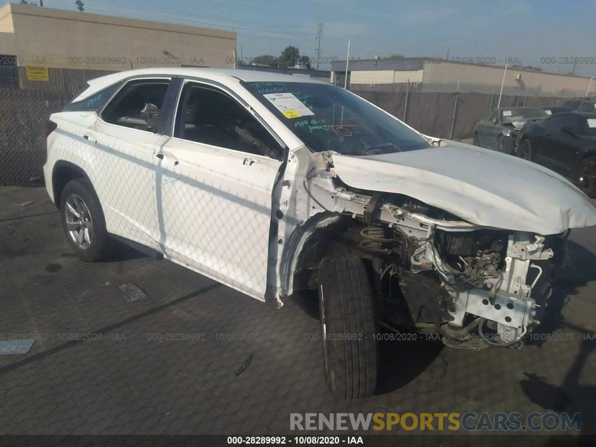 1 Photograph of a damaged car 2T2ZZMCA0KC125982 LEXUS RX 2019