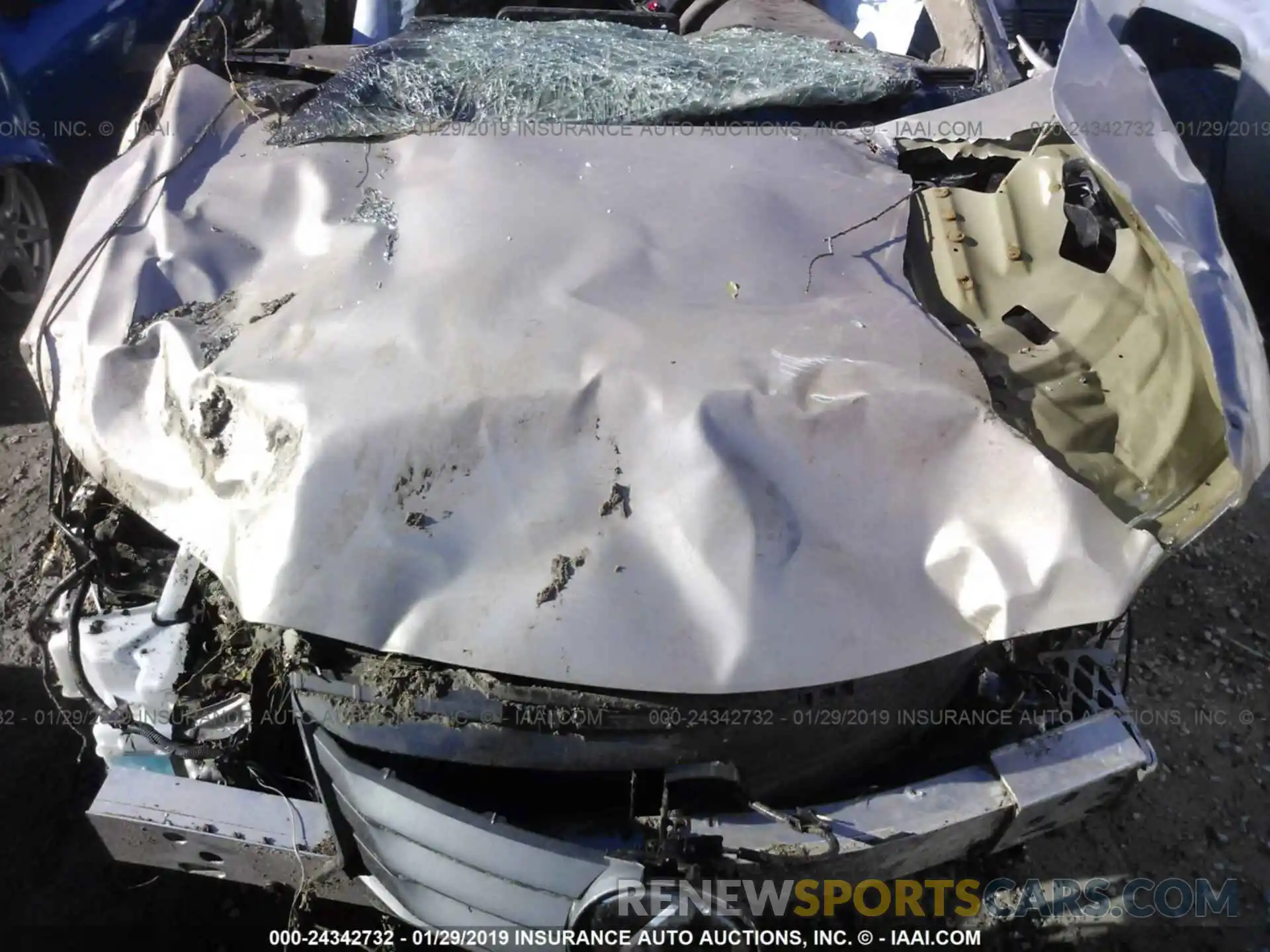 10 Photograph of a damaged car 2T2ZZMCA2KC121027 LEXUS RX 2019