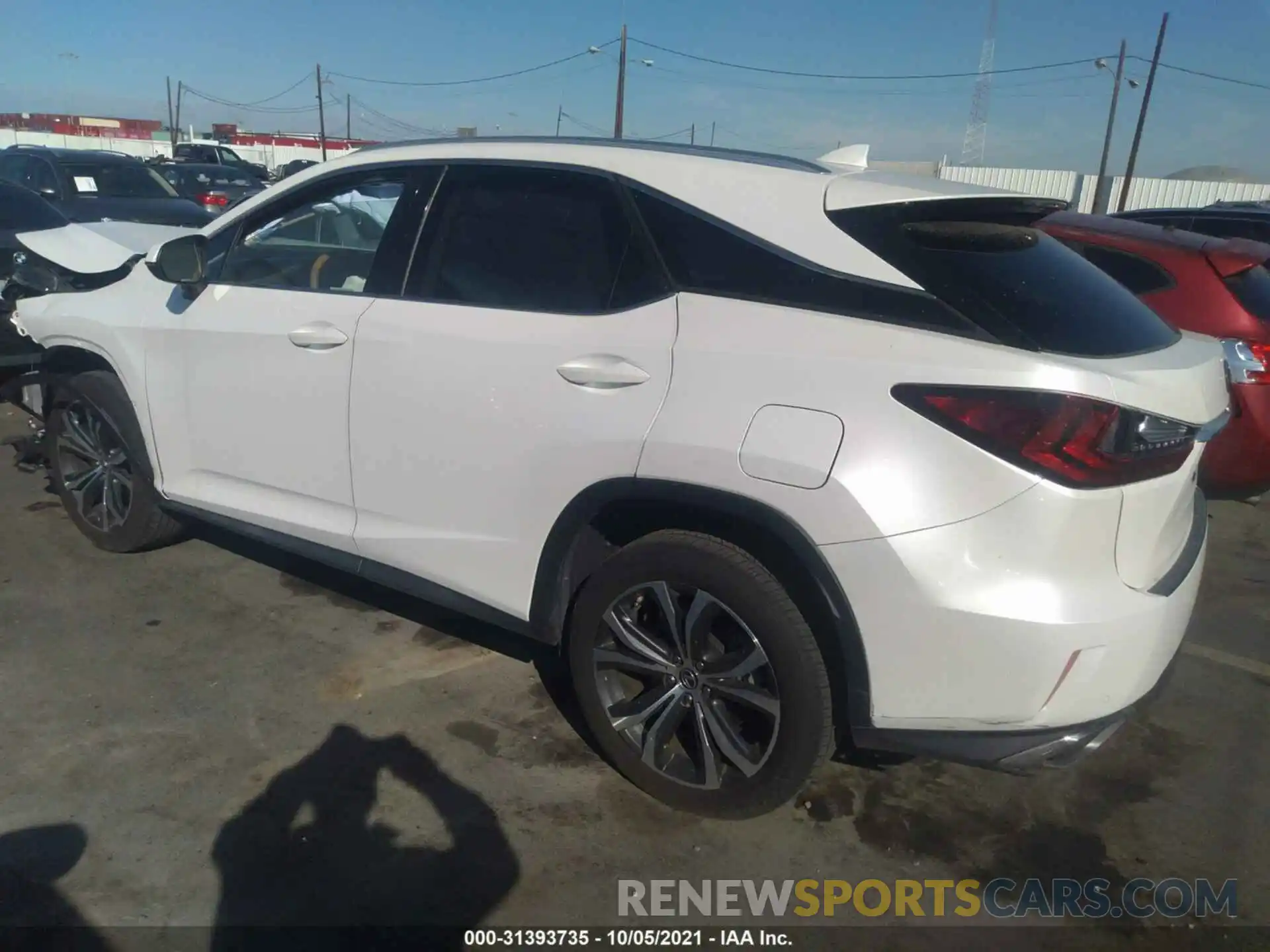 3 Photograph of a damaged car 2T2ZZMCA2KC133131 LEXUS RX 2019