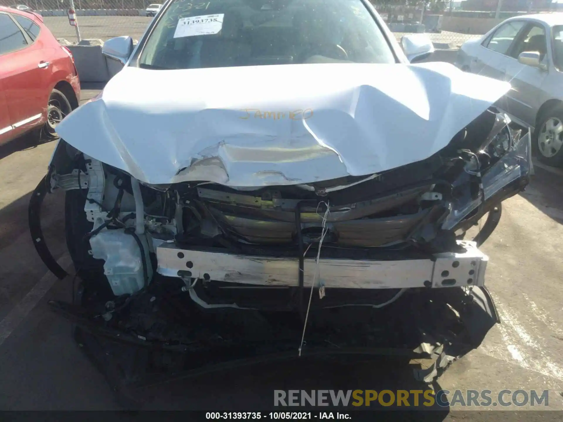 6 Photograph of a damaged car 2T2ZZMCA2KC133131 LEXUS RX 2019