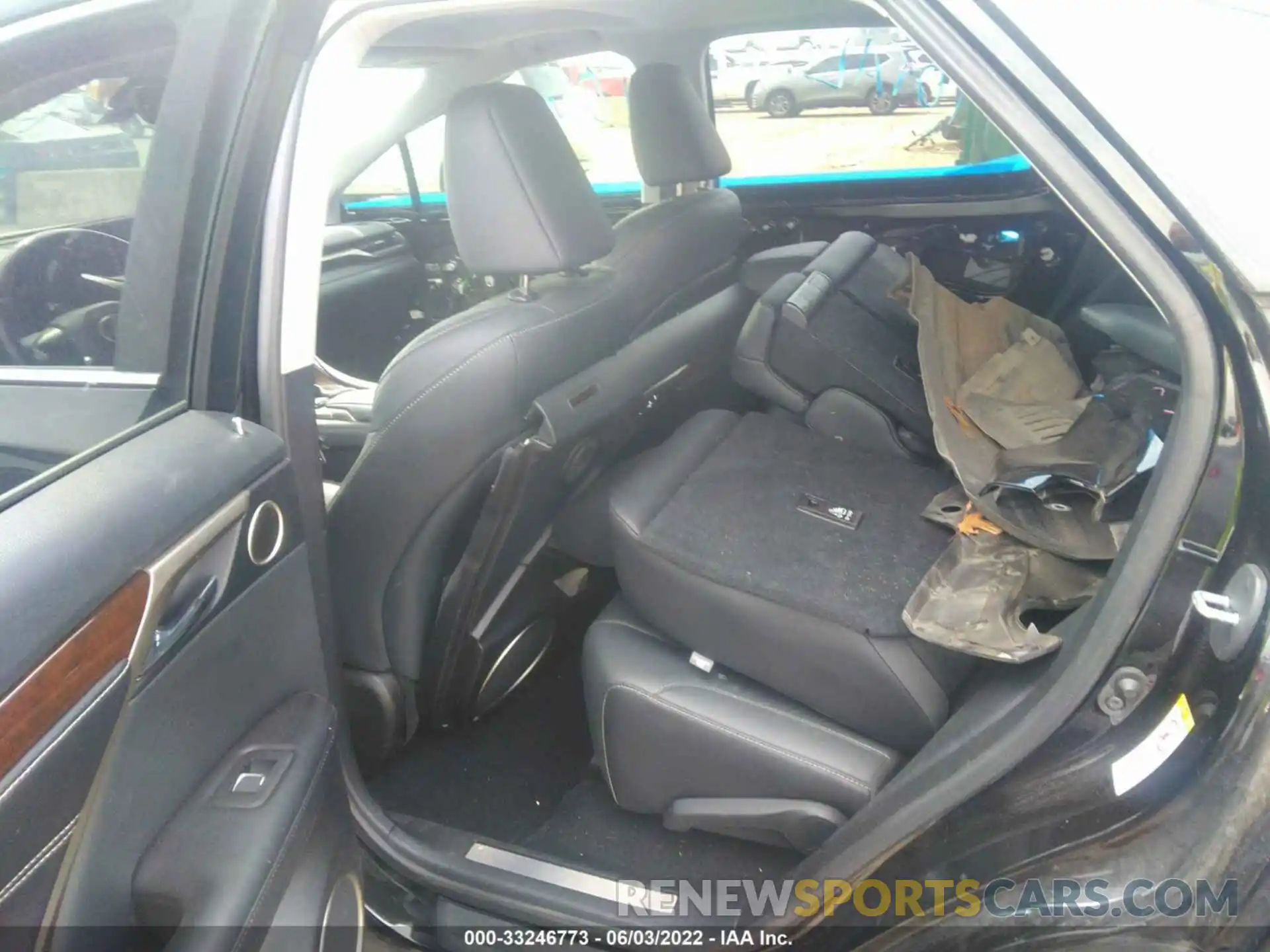 8 Photograph of a damaged car 2T2ZZMCA2KC148552 LEXUS RX 2019