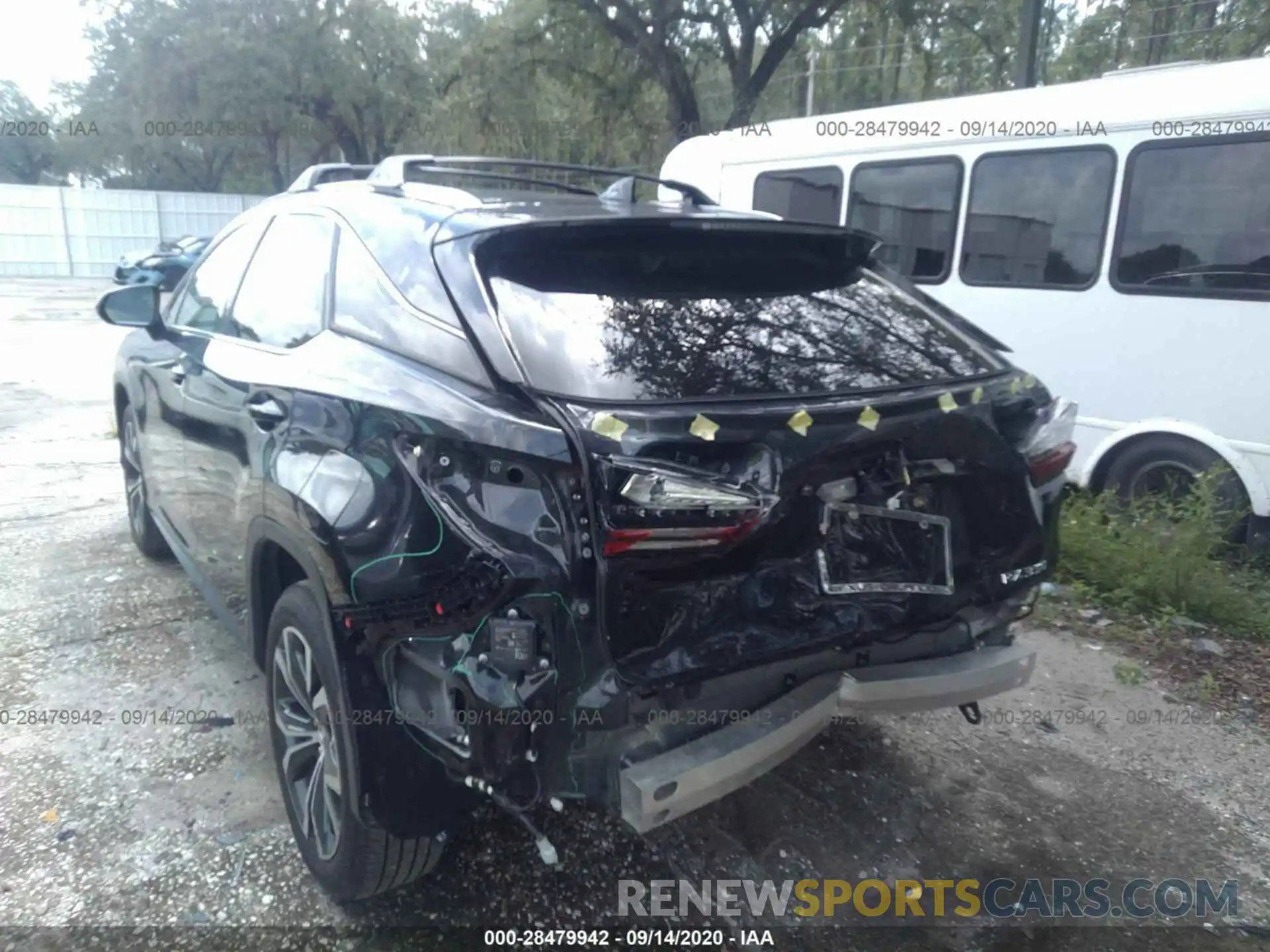 6 Photograph of a damaged car 2T2ZZMCA3KC117522 LEXUS RX 2019