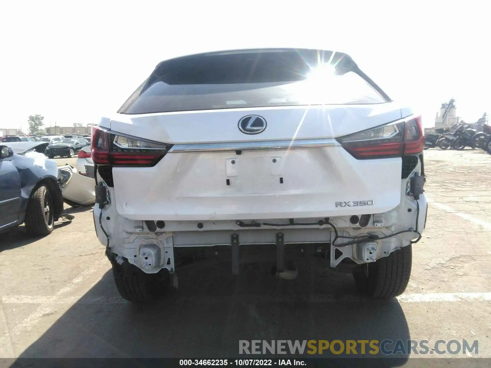 6 Photograph of a damaged car 2T2ZZMCA3KC121425 LEXUS RX 2019