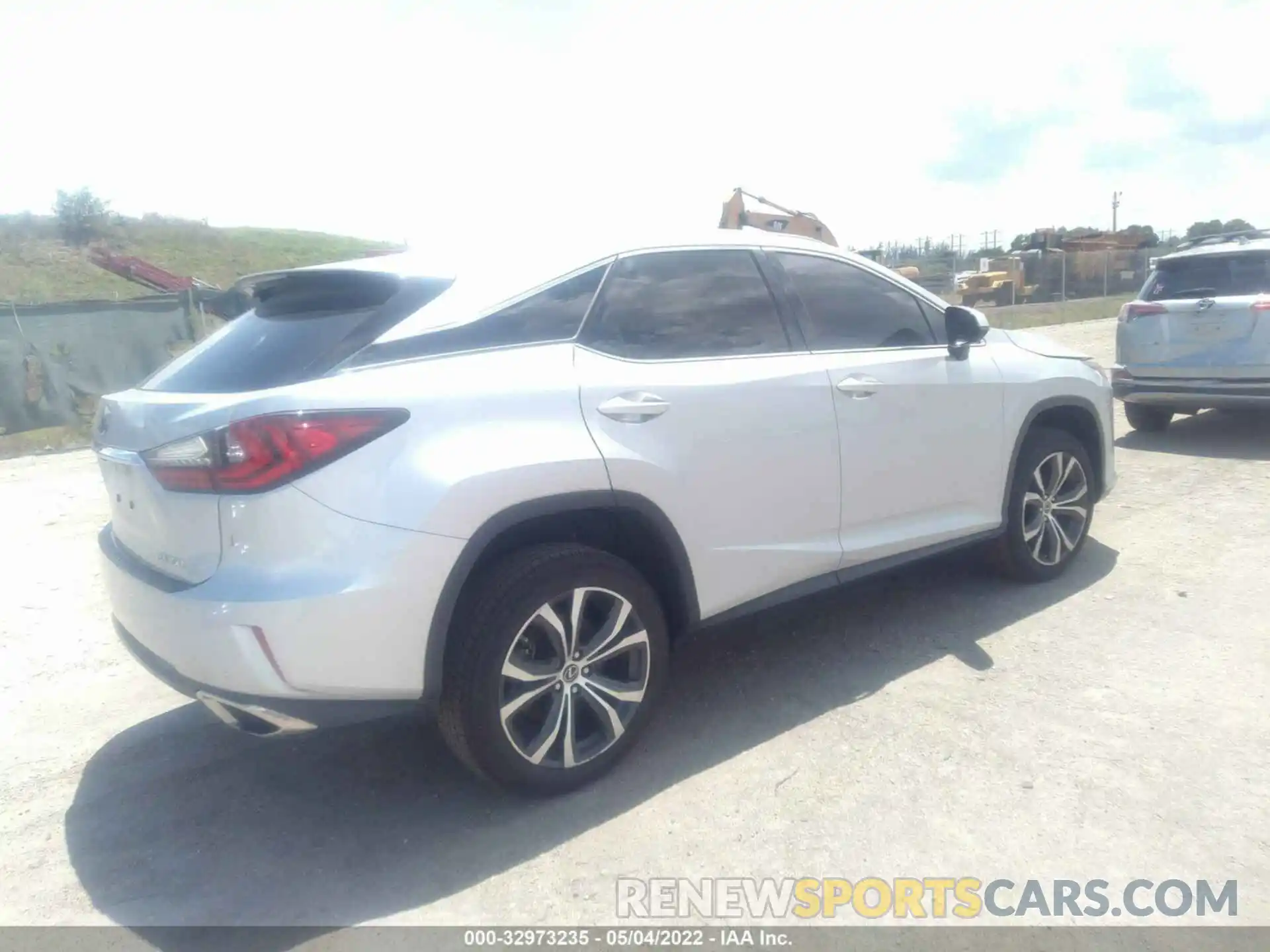 4 Photograph of a damaged car 2T2ZZMCA3KC125183 LEXUS RX 2019