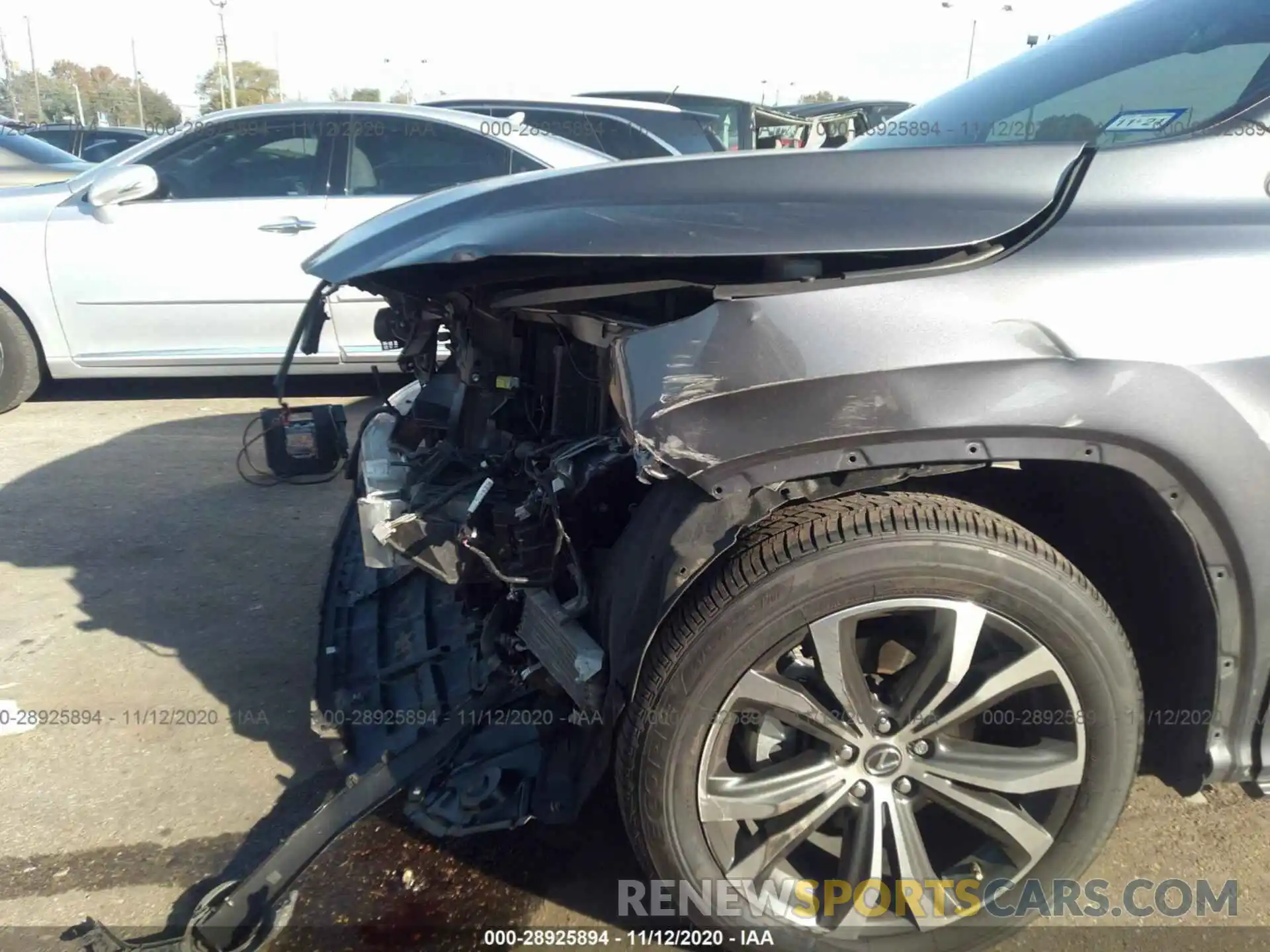 6 Photograph of a damaged car 2T2ZZMCA3KC129413 LEXUS RX 2019