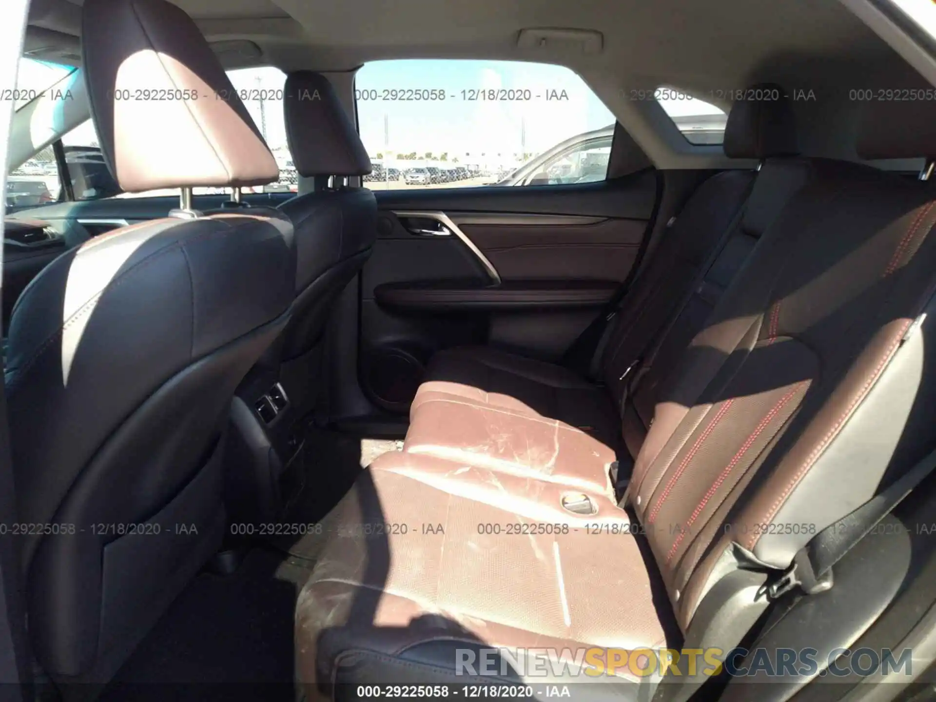 8 Фотография поврежденного автомобиля 2T2ZZMCA3KC145823 LEXUS RX 2019