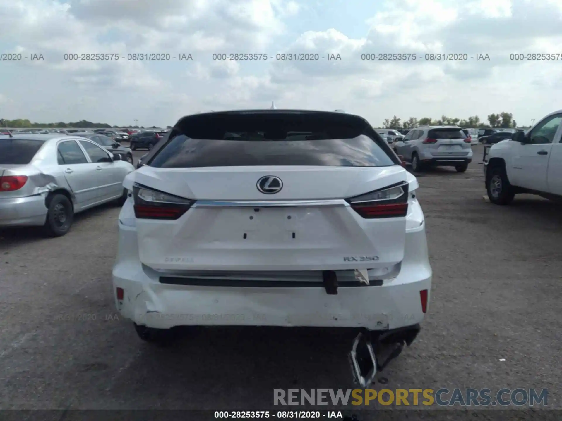 6 Photograph of a damaged car 2T2ZZMCA3KC148074 LEXUS RX 2019