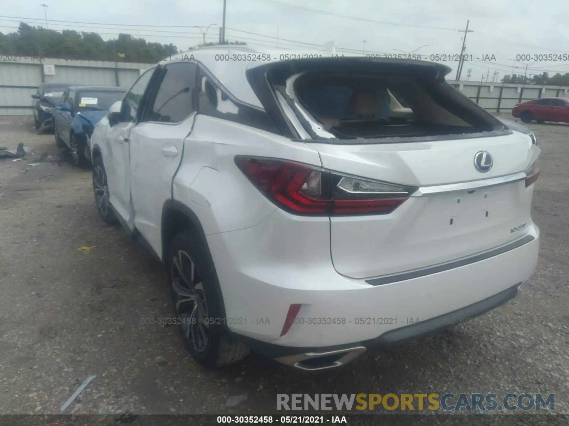 3 Photograph of a damaged car 2T2ZZMCA4KC120557 LEXUS RX 2019