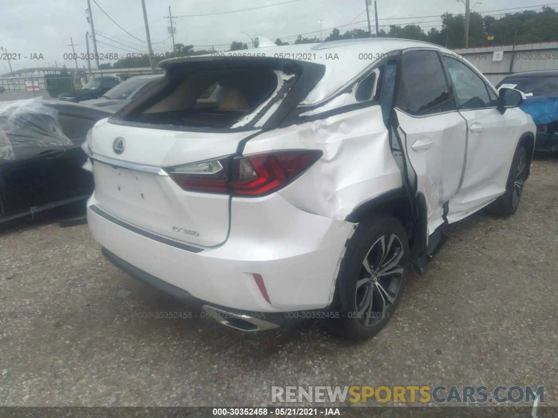 4 Photograph of a damaged car 2T2ZZMCA4KC120557 LEXUS RX 2019