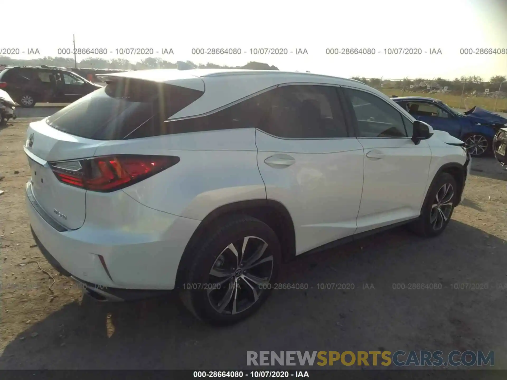 4 Photograph of a damaged car 2T2ZZMCA4KC133860 LEXUS RX 2019