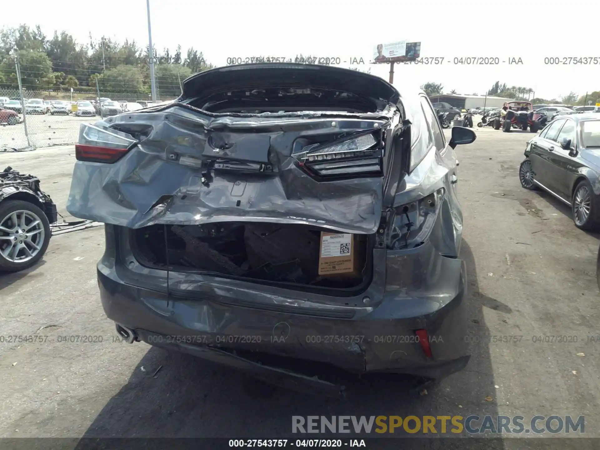 6 Photograph of a damaged car 2T2ZZMCA5KC138338 LEXUS RX 2019