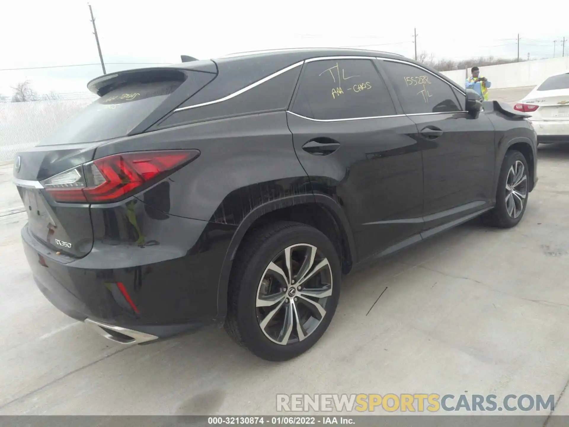 4 Фотография поврежденного автомобиля 2T2ZZMCA6KC124044 LEXUS RX 2019