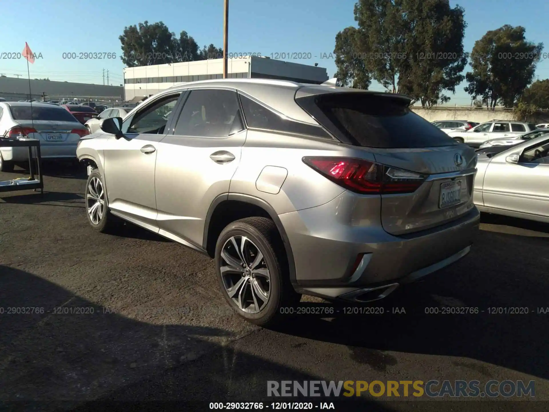 3 Photograph of a damaged car 2T2ZZMCA6KC136016 LEXUS RX 2019