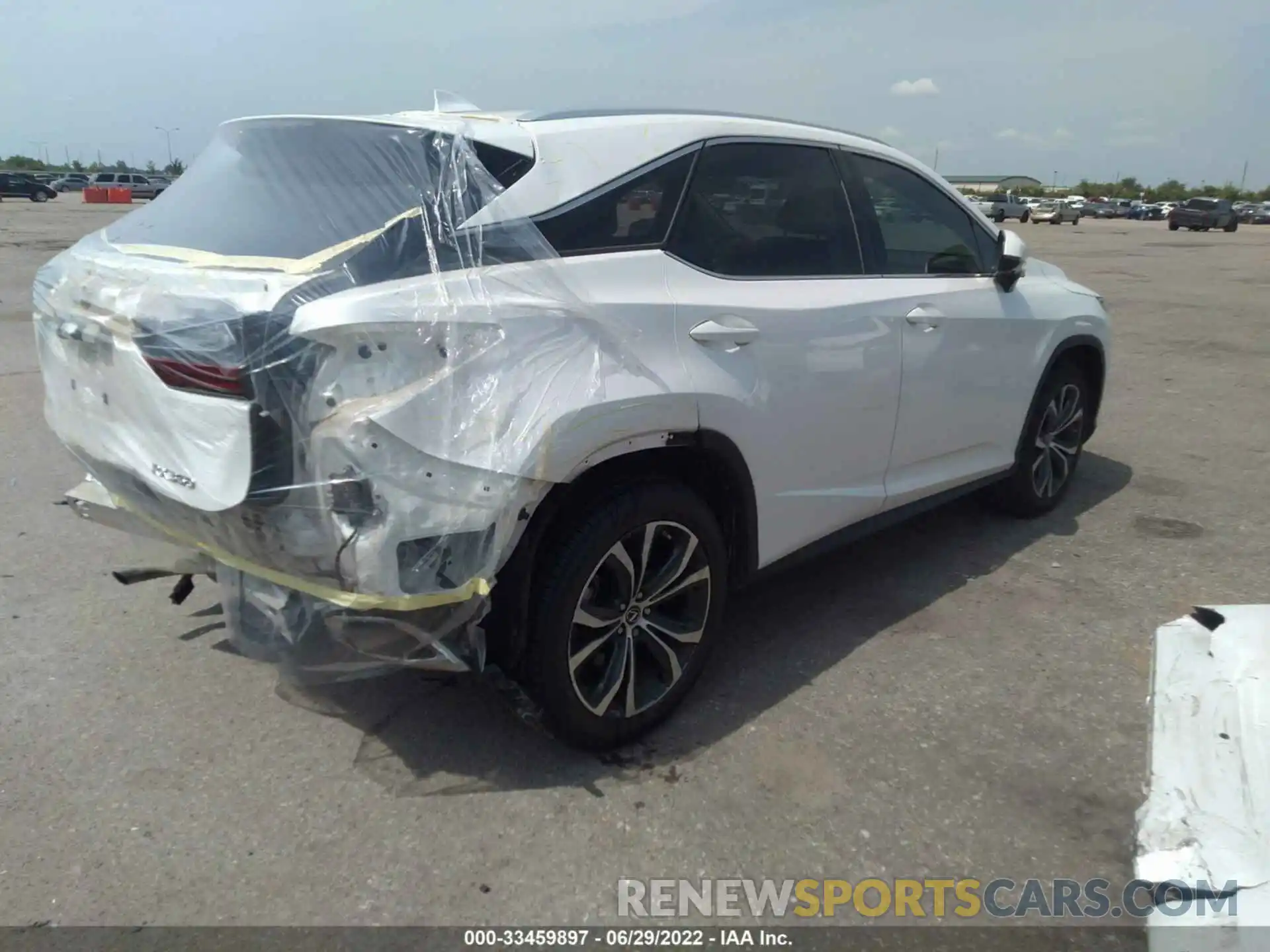 4 Photograph of a damaged car 2T2ZZMCA7KC123386 LEXUS RX 2019