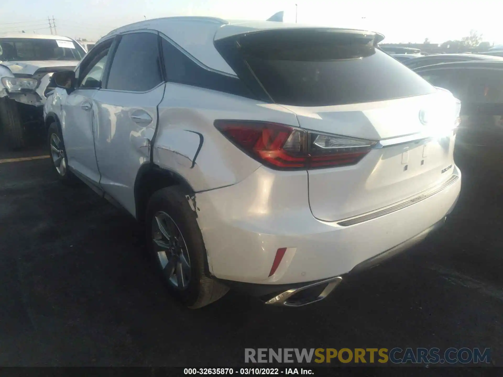 3 Photograph of a damaged car 2T2ZZMCA7KC124151 LEXUS RX 2019