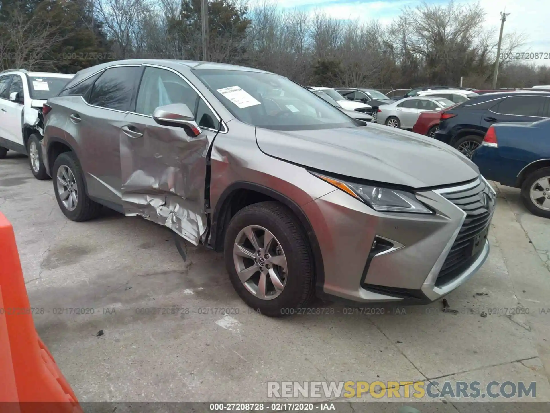 1 Photograph of a damaged car 2T2ZZMCA7KC129060 LEXUS RX 2019