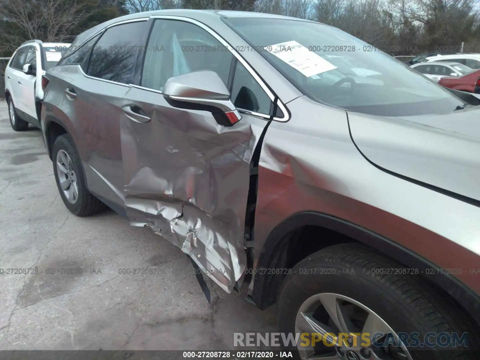 6 Photograph of a damaged car 2T2ZZMCA7KC129060 LEXUS RX 2019