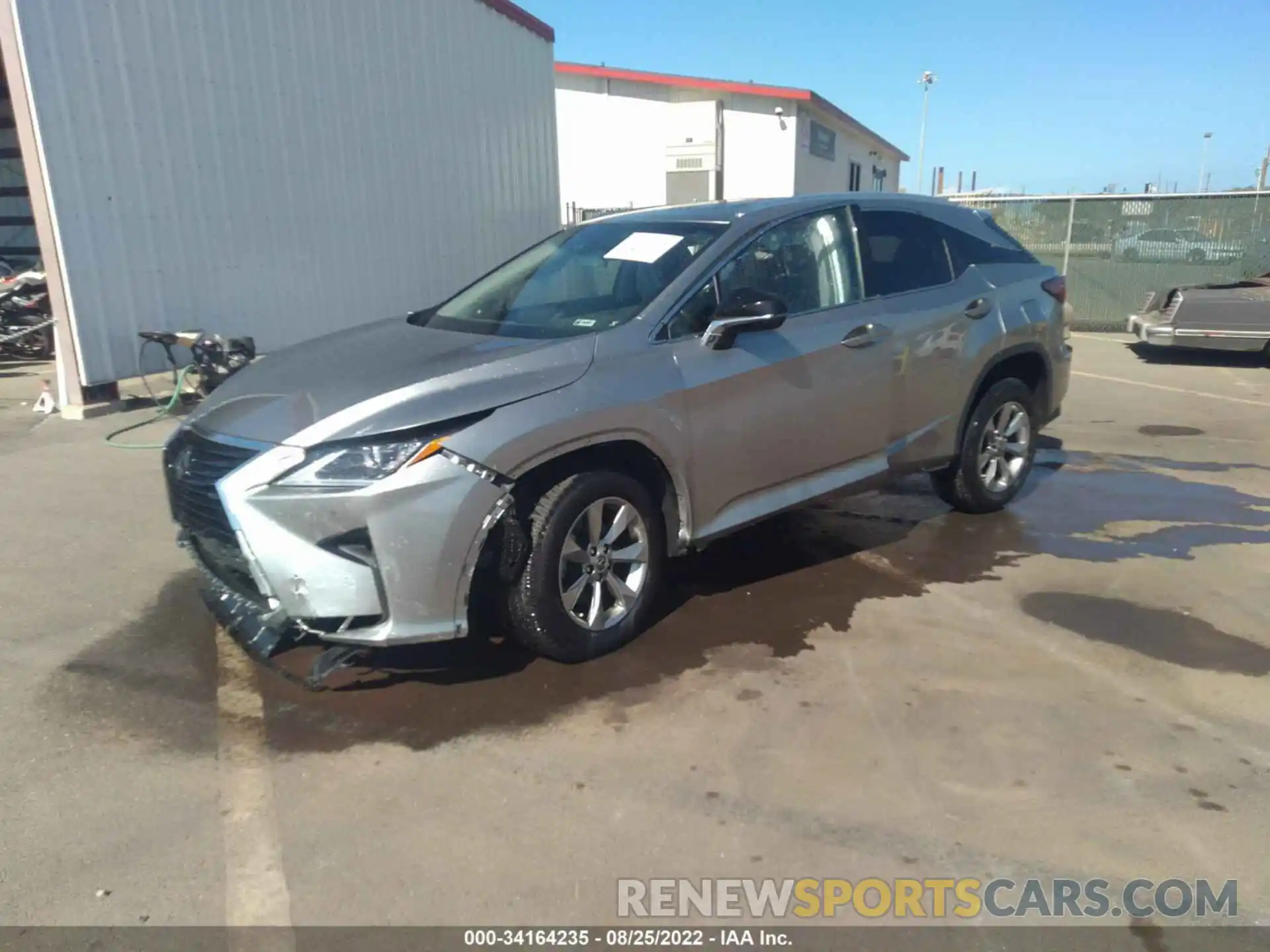 2 Фотография поврежденного автомобиля JTJBZMCA0K2045096 LEXUS RX 2019