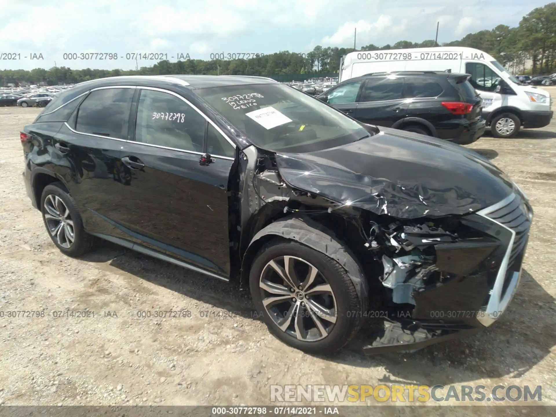 1 Photograph of a damaged car JTJBZMCA7K2038596 LEXUS RX 2019