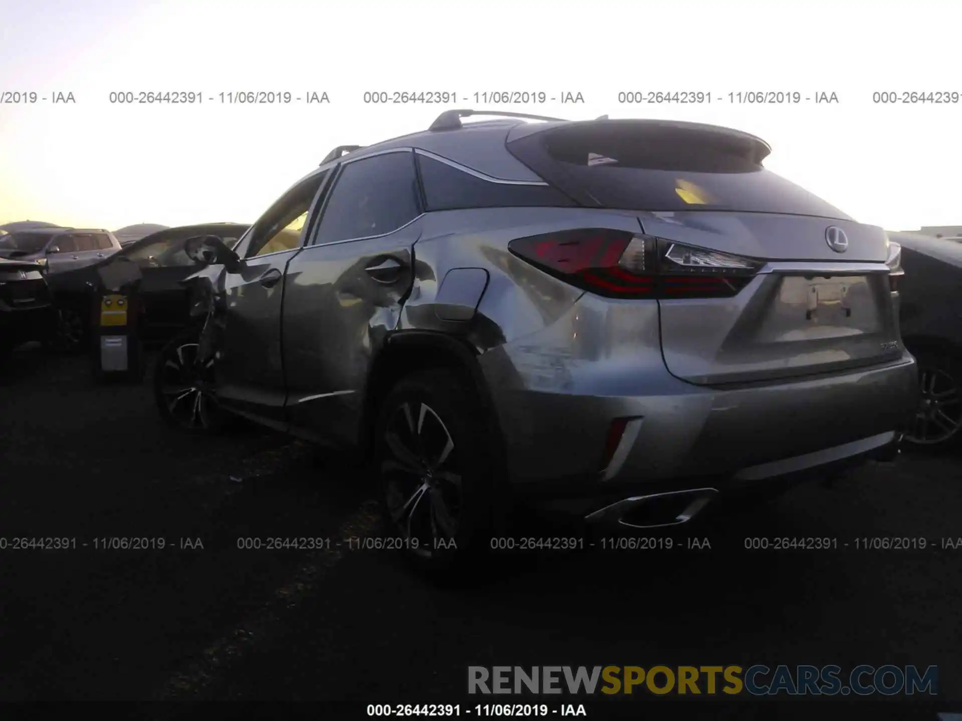 3 Photograph of a damaged car JTJBZMCA9K2038583 LEXUS RX 2019