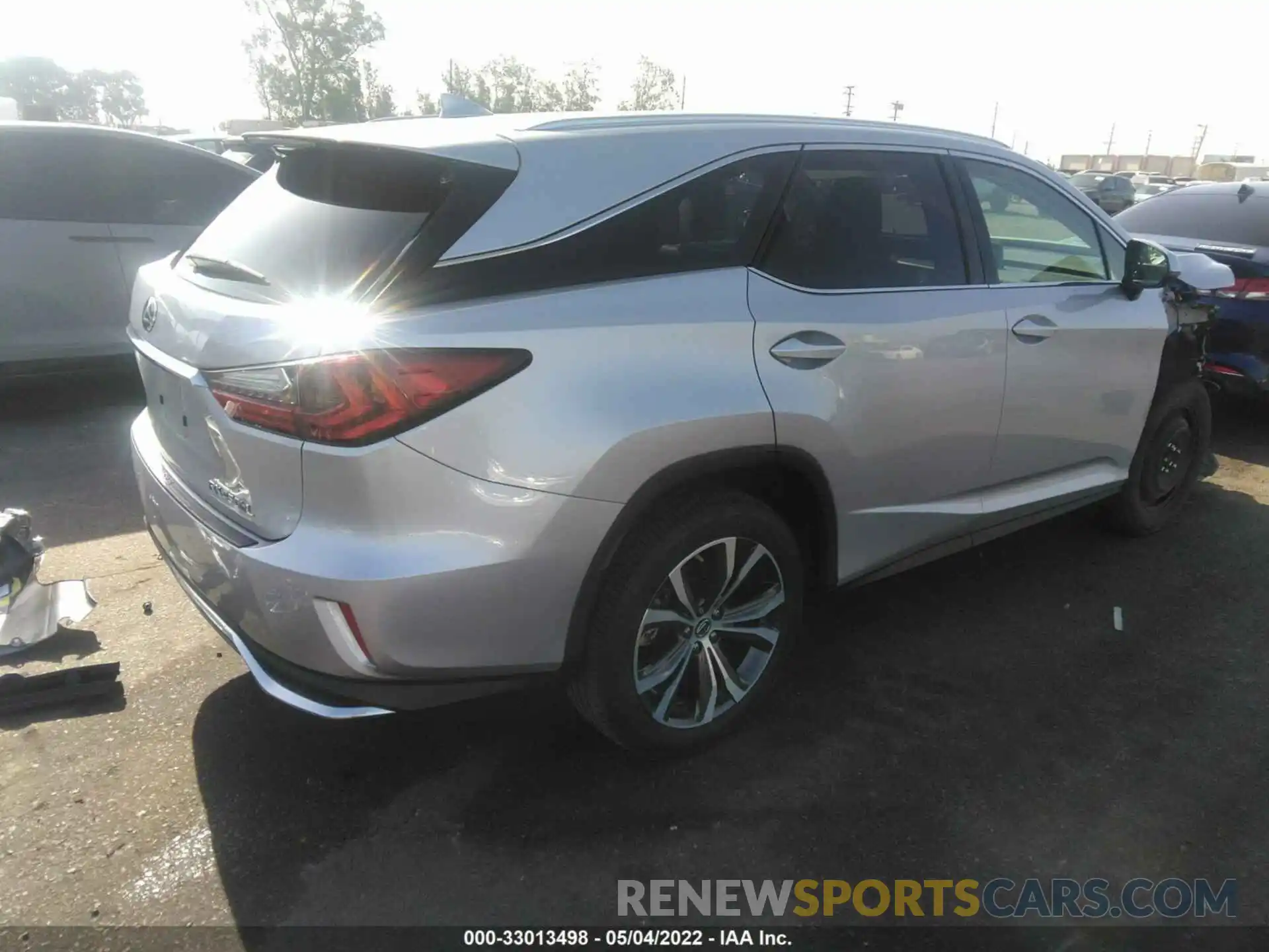 4 Photograph of a damaged car JTJDGKCA5K2008645 LEXUS RX 2019