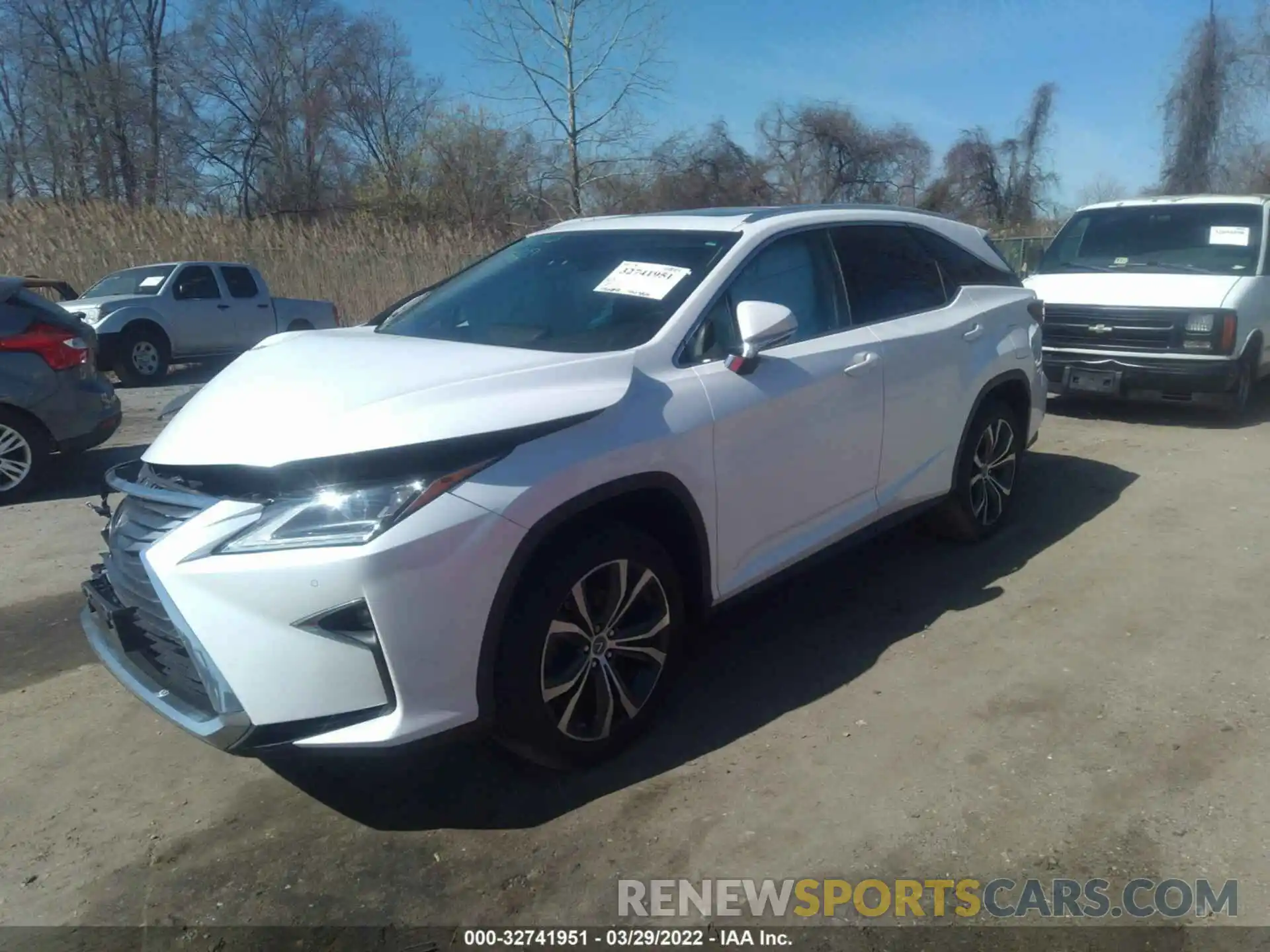 2 Photograph of a damaged car JTJDZKCA1K2019569 LEXUS RX 2019