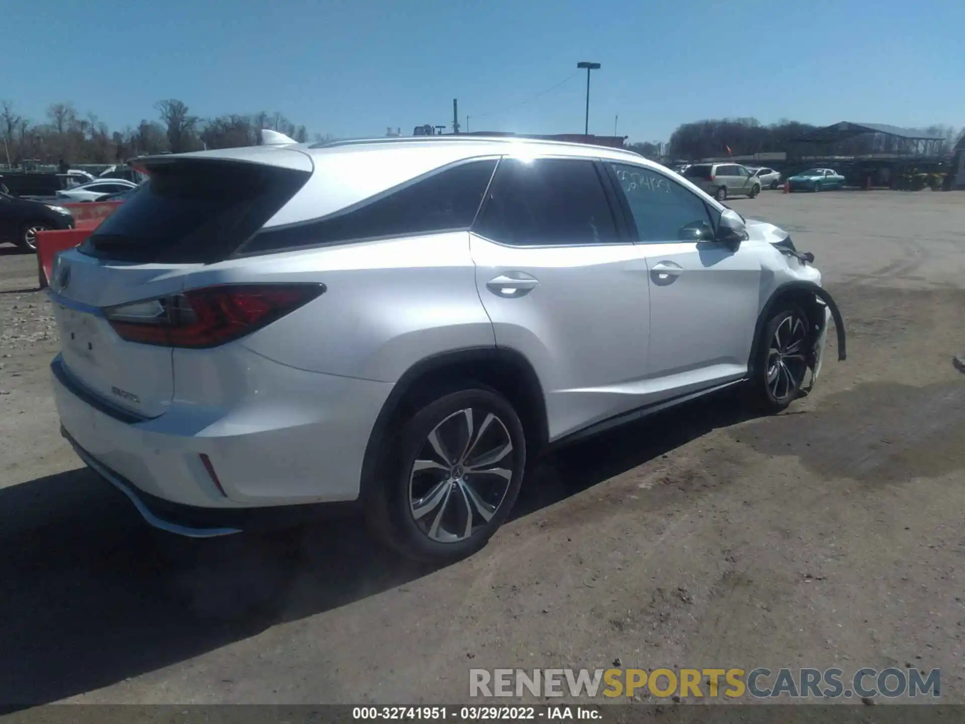 4 Photograph of a damaged car JTJDZKCA1K2019569 LEXUS RX 2019