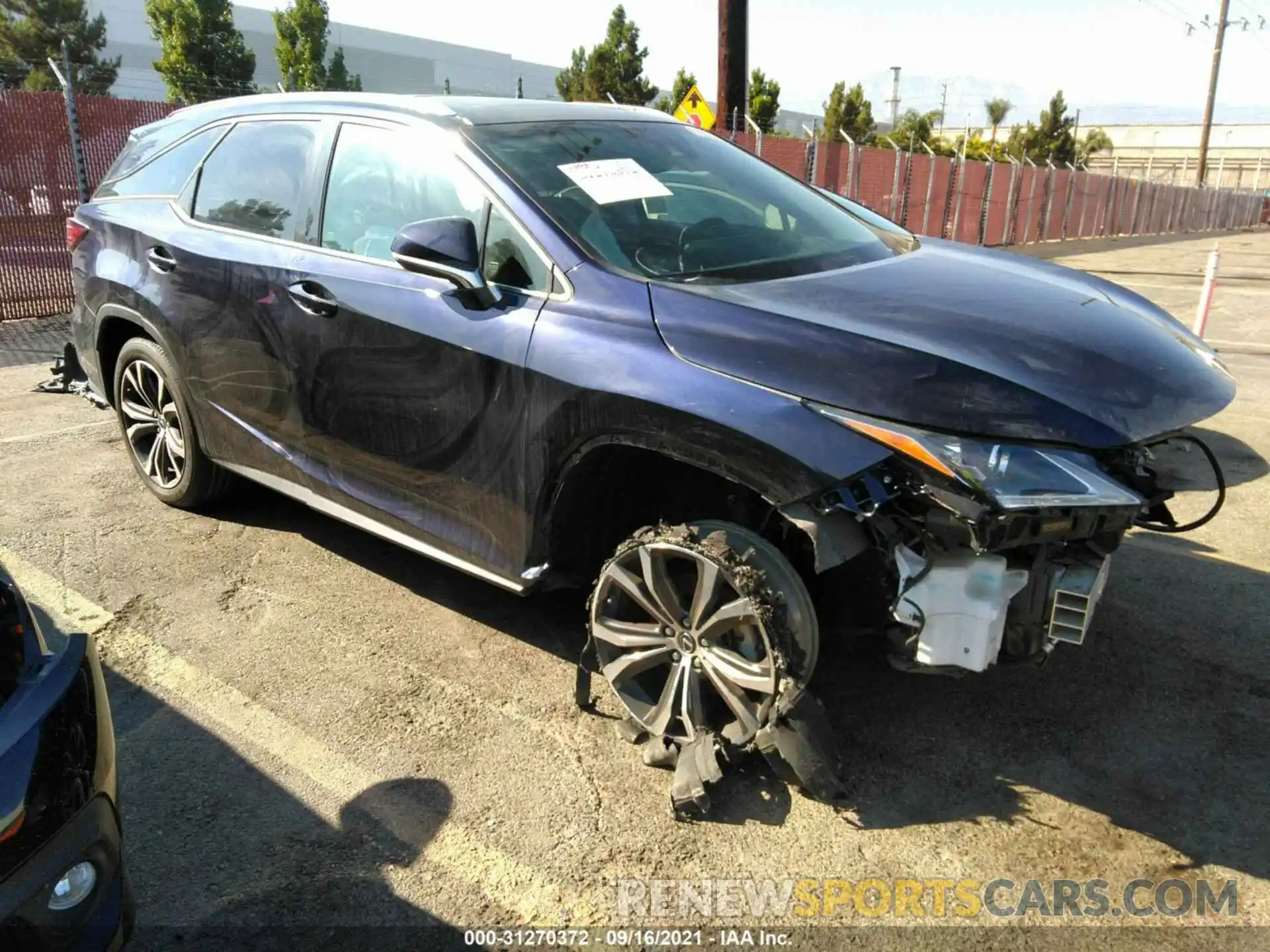 1 Фотография поврежденного автомобиля JTJGZKCA3K2012930 LEXUS RX 2019