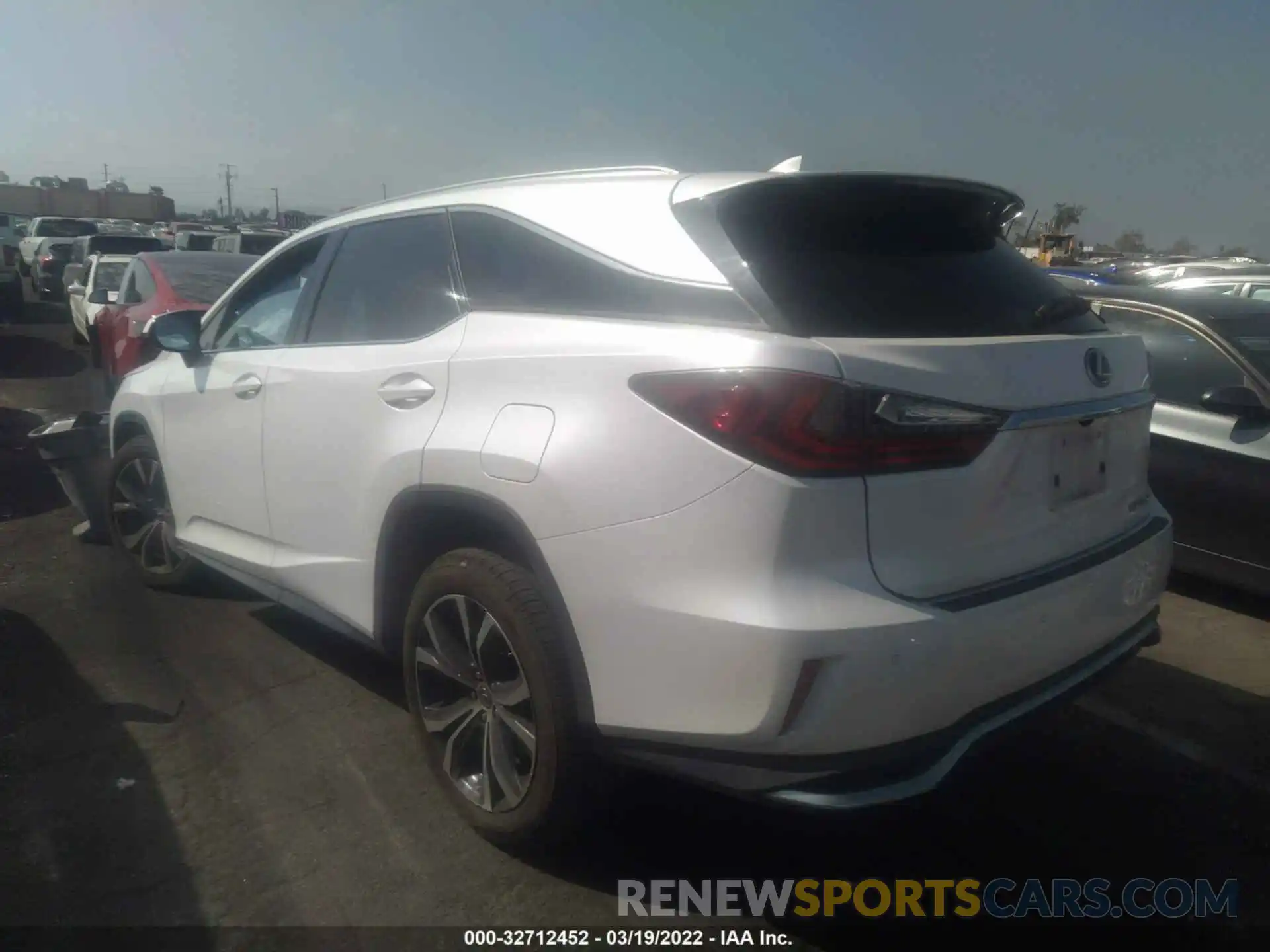 3 Photograph of a damaged car JTJGZKCA5K2011861 LEXUS RX 2019