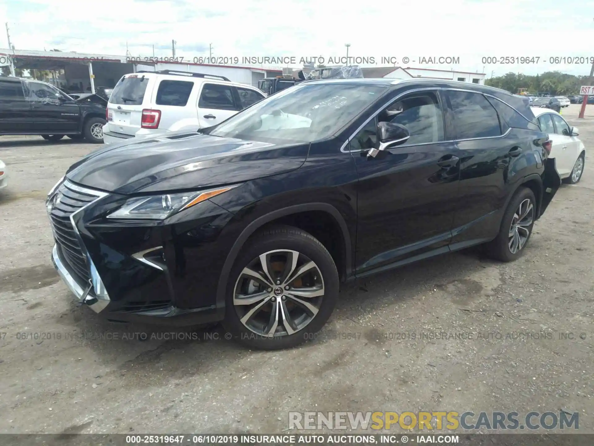 2 Photograph of a damaged car JTJGZKCA6K2010282 LEXUS RX 2019