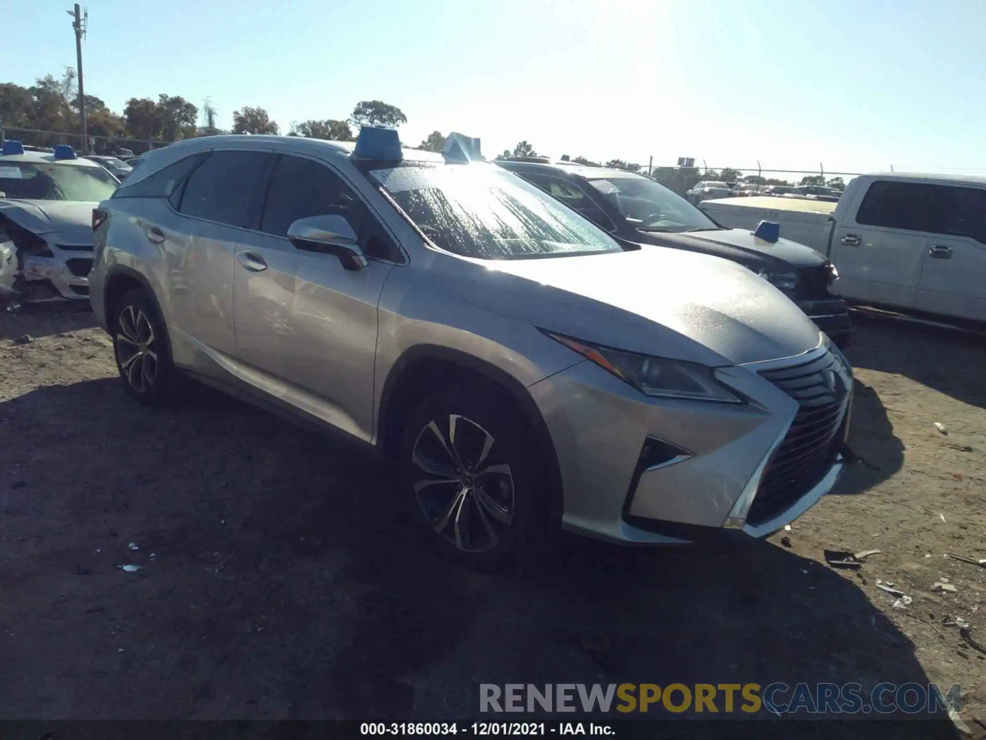 1 Photograph of a damaged car JTJGZKCA8K2010879 LEXUS RX 2019